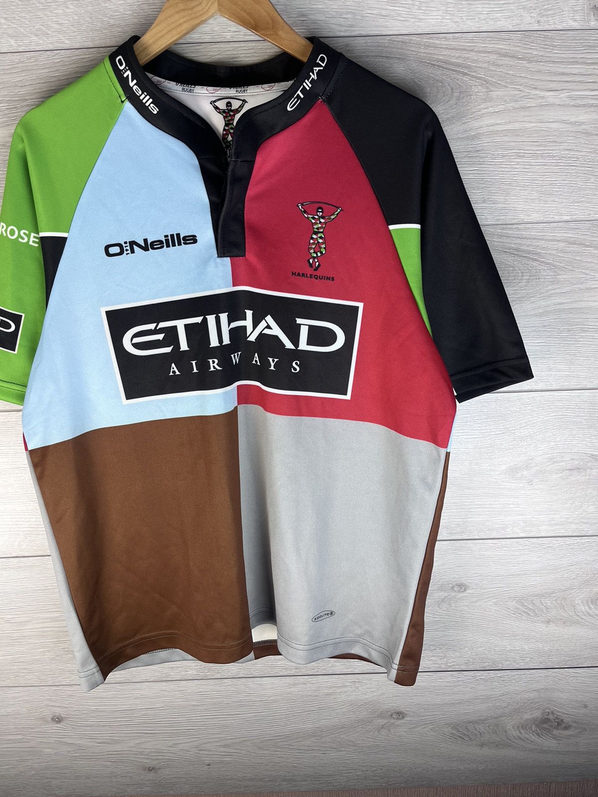 O'Neill Men's rugby jersey O'Neills size M Harlequins Size US M / EU 48-50 / 2 - 4 Thumbnail