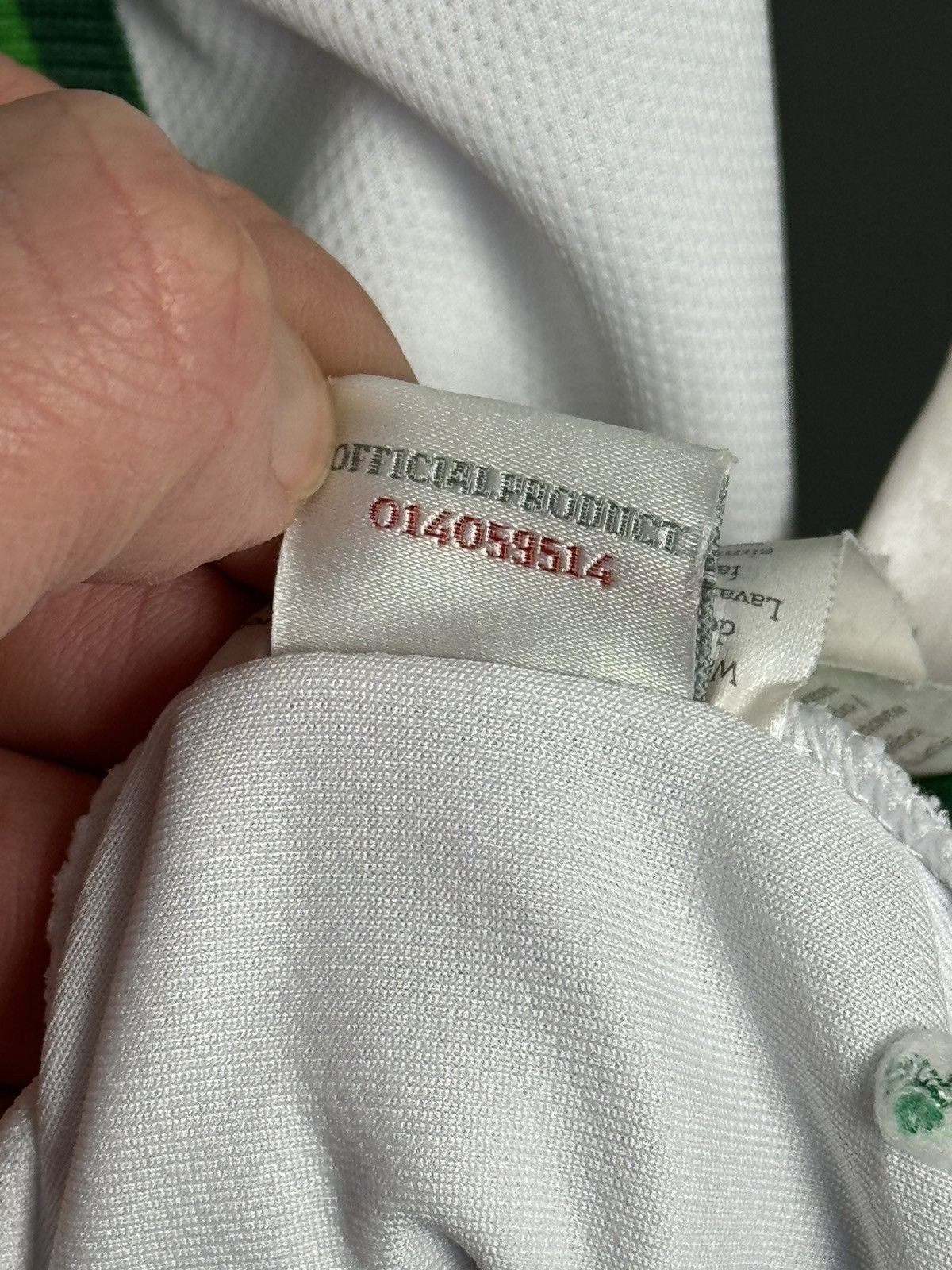 Umbro Republic Of Ireland 12/13 Away Football Jersey Size US M / EU 48-50 / 2 - 19 Thumbnail