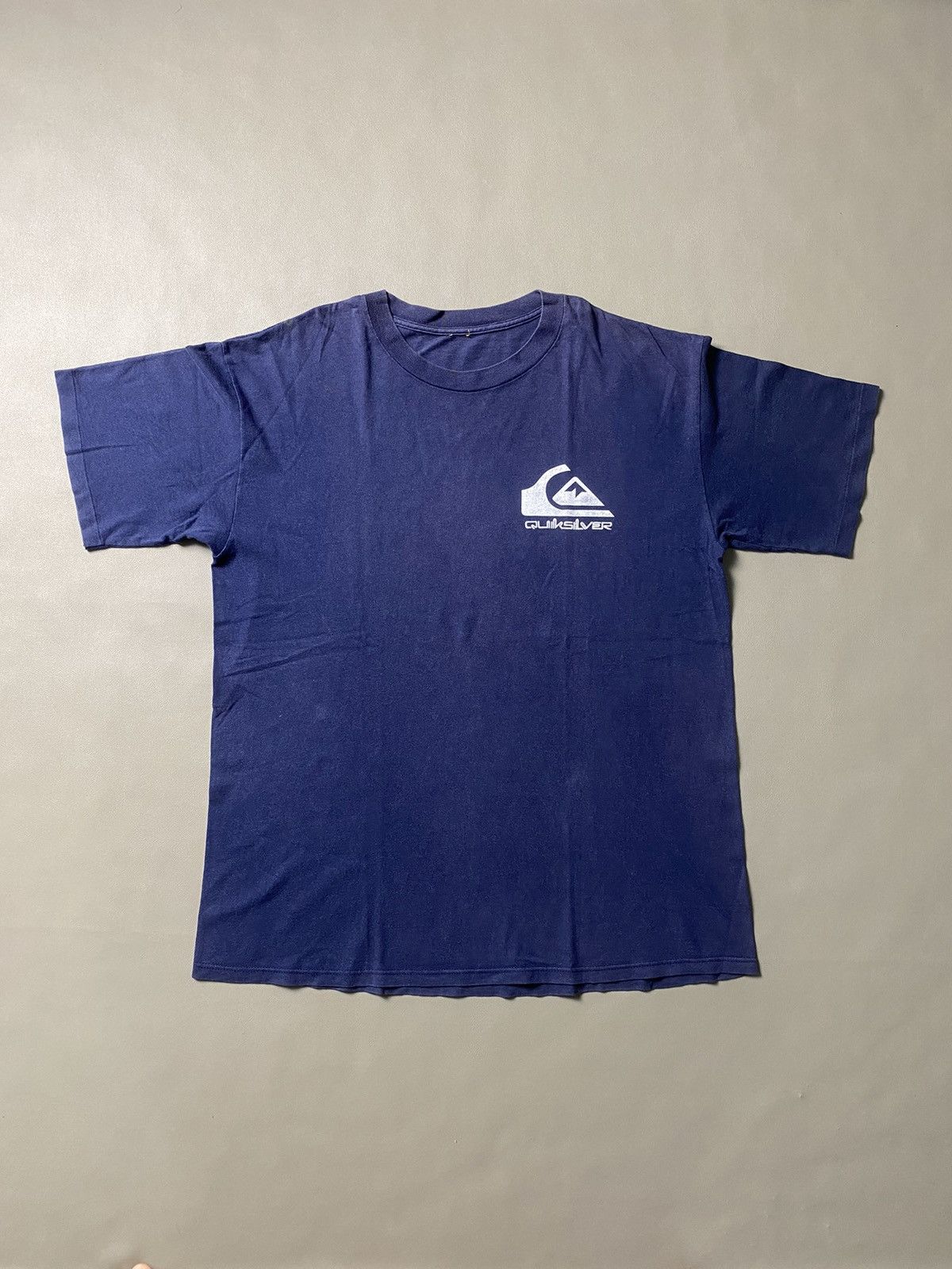 Quicksilver × Quiksilver × Vintage Vintage 90s Quiksilver Iconic Logo Tshirt Size US XL / EU 56 / 4 - 3 Thumbnail