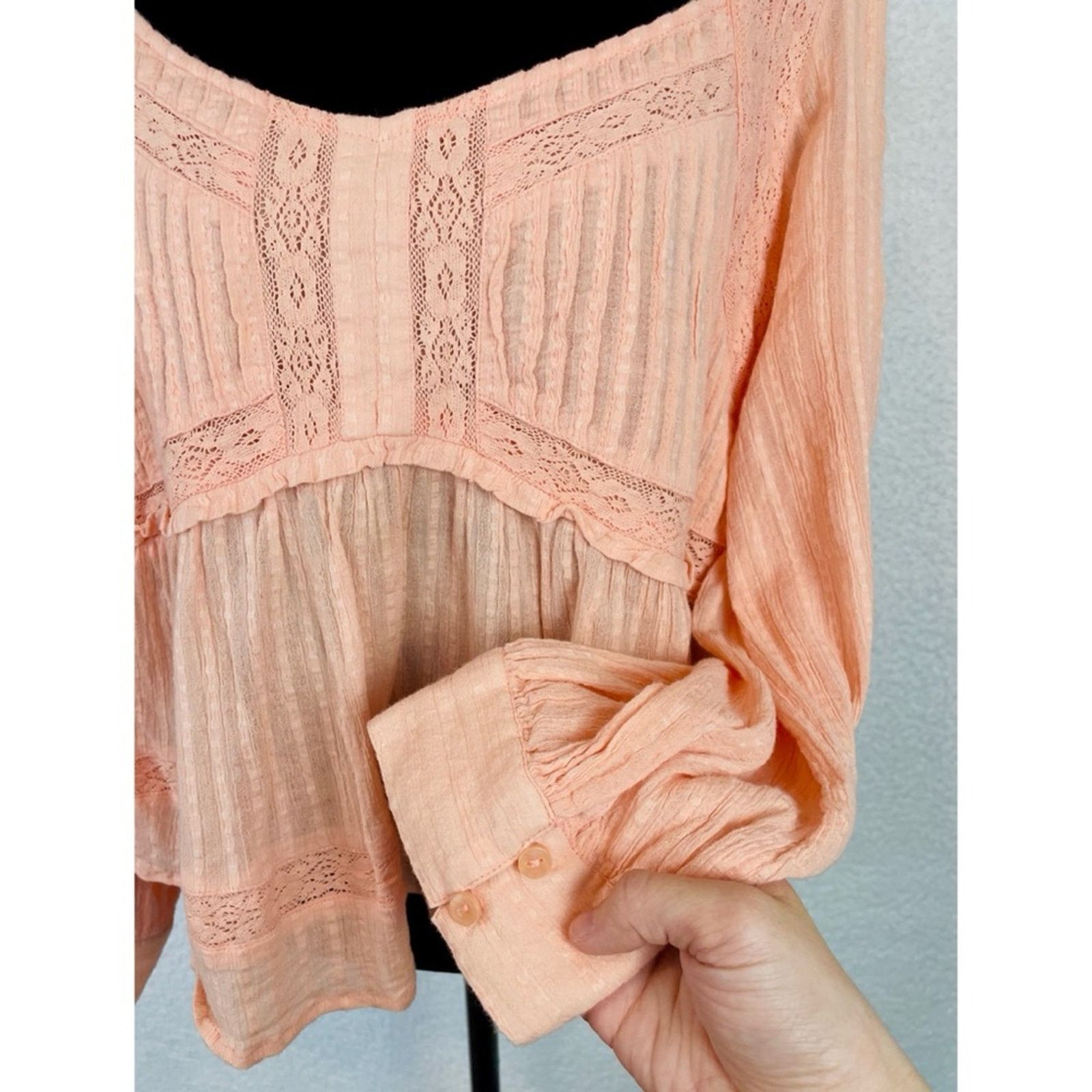 American Eagle Outfitters AMERICAN EAGLE • Peach Boho Long Sleeve Babydoll Blouse Size L / US 10 / IT 46 - 12 Thumbnail