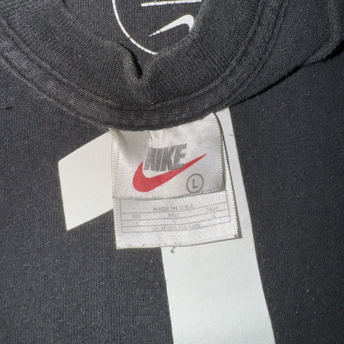 Nike Crazy Vintage 90s Nike Hole in 1 Funny Faded Black Tee Size US L / EU 52-54 / 3 - 4 Thumbnail