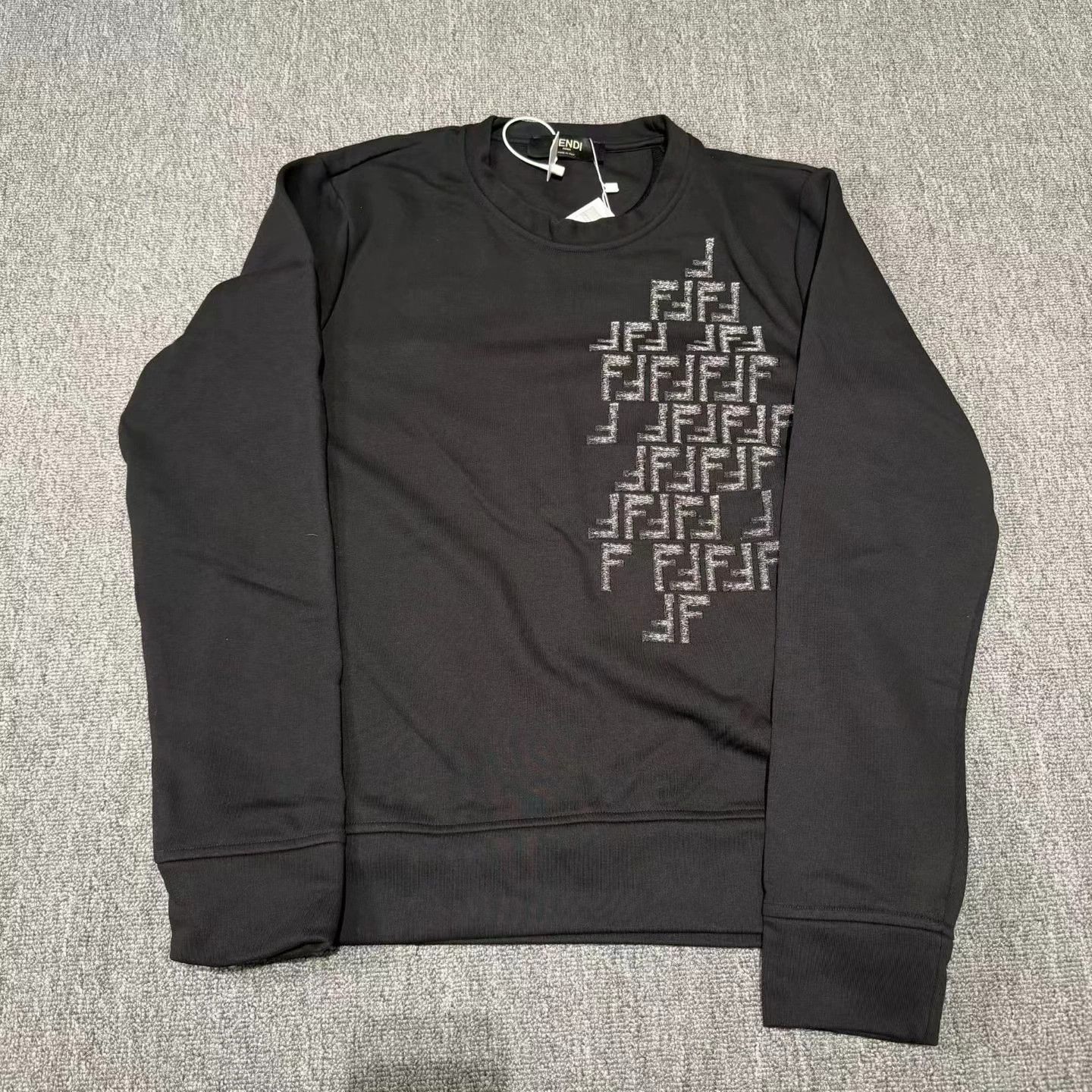 Fendi FENDI crewneck sweatshirt s 104/66 new Size US S / EU 44-46 / 1 - 1 Thumbnail