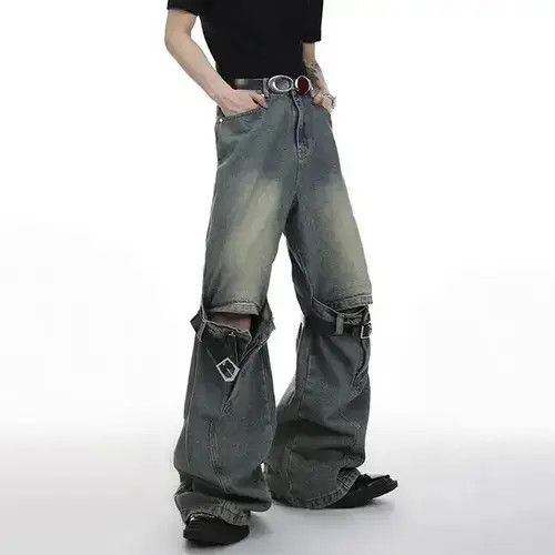 Micro Flared Straight Jeans