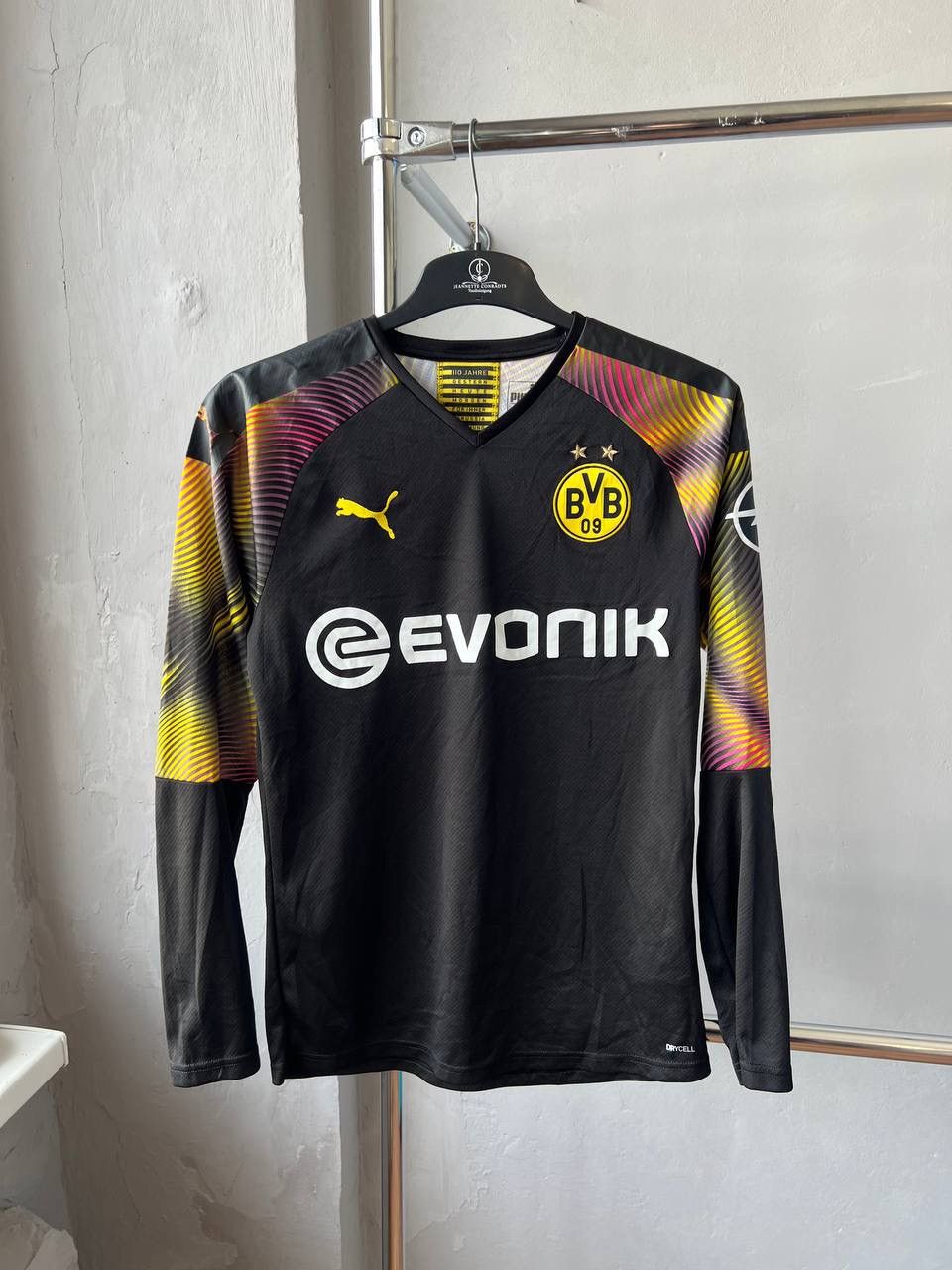 Puma 2019/20 BORUSSIA DORTMUND #1 BURKI GK SOCCER JERSEY SHIRT M Size US M / EU 48-50 / 2 - 2 Thumbnail