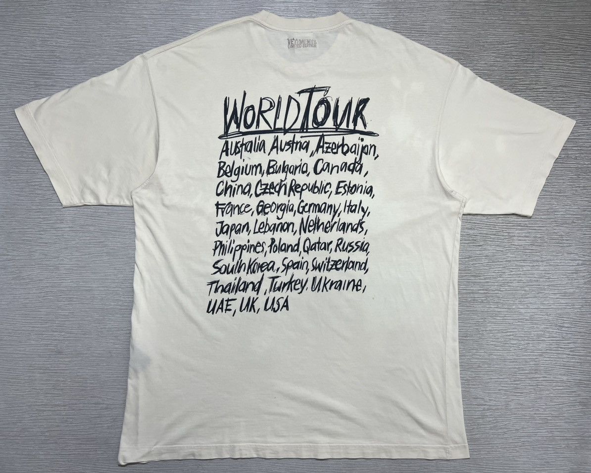 Vetements Vetements - World Tour Logo Oversized T-Shirt Size US XS / EU 42 / 0 - 2 Thumbnail