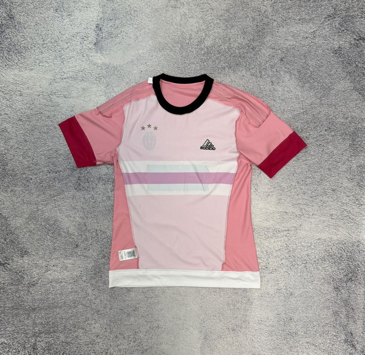 Adidas Juventus Pink Jersey Adidas 2015 2016 Away Drake MenM S12846 Size US M / EU 48-50 / 2 - 16 Thumbnail