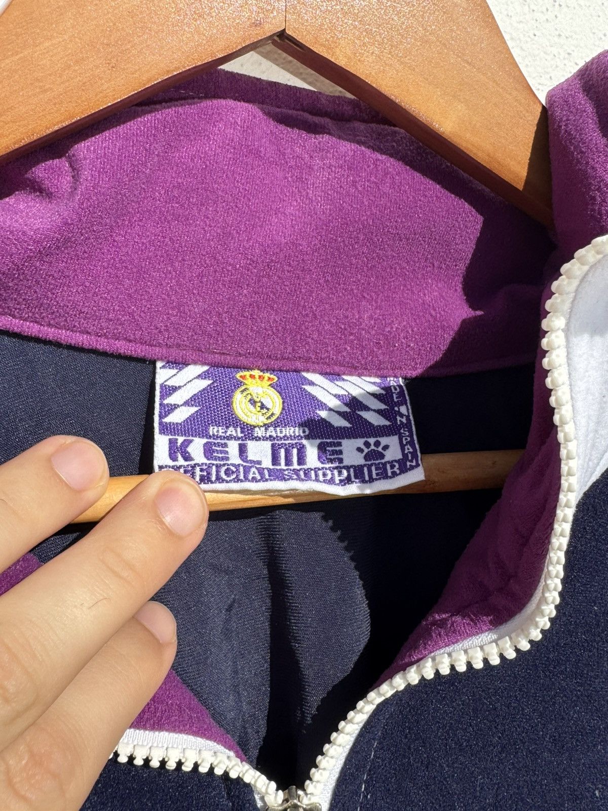 Other Real Madrid 1998 tracksuit Size US L / EU 52-54 / 3 - 4 Thumbnail