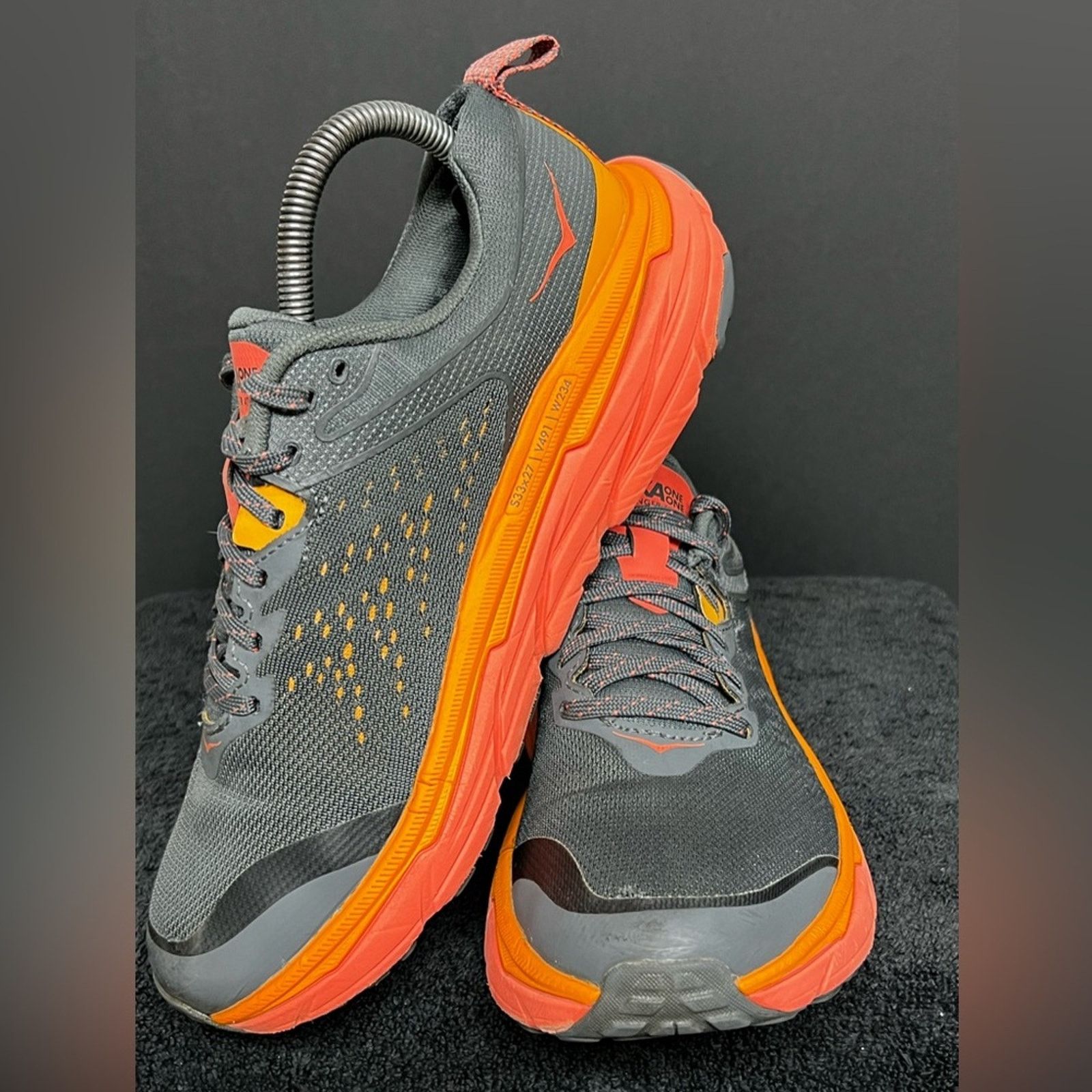 Hoka Hoka One One Womens Challenger ATR 6 Gray Running Shoes 7.5 Size US 7.5 / IT 37.5 - 2 Thumbnail