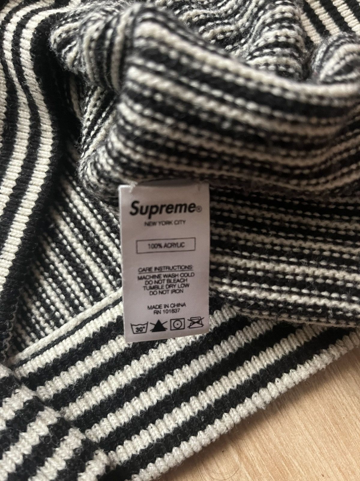 Supreme Supreme SS17 Micro Stripe Cardigan Size US M / EU 48-50 / 2 - 6 Thumbnail