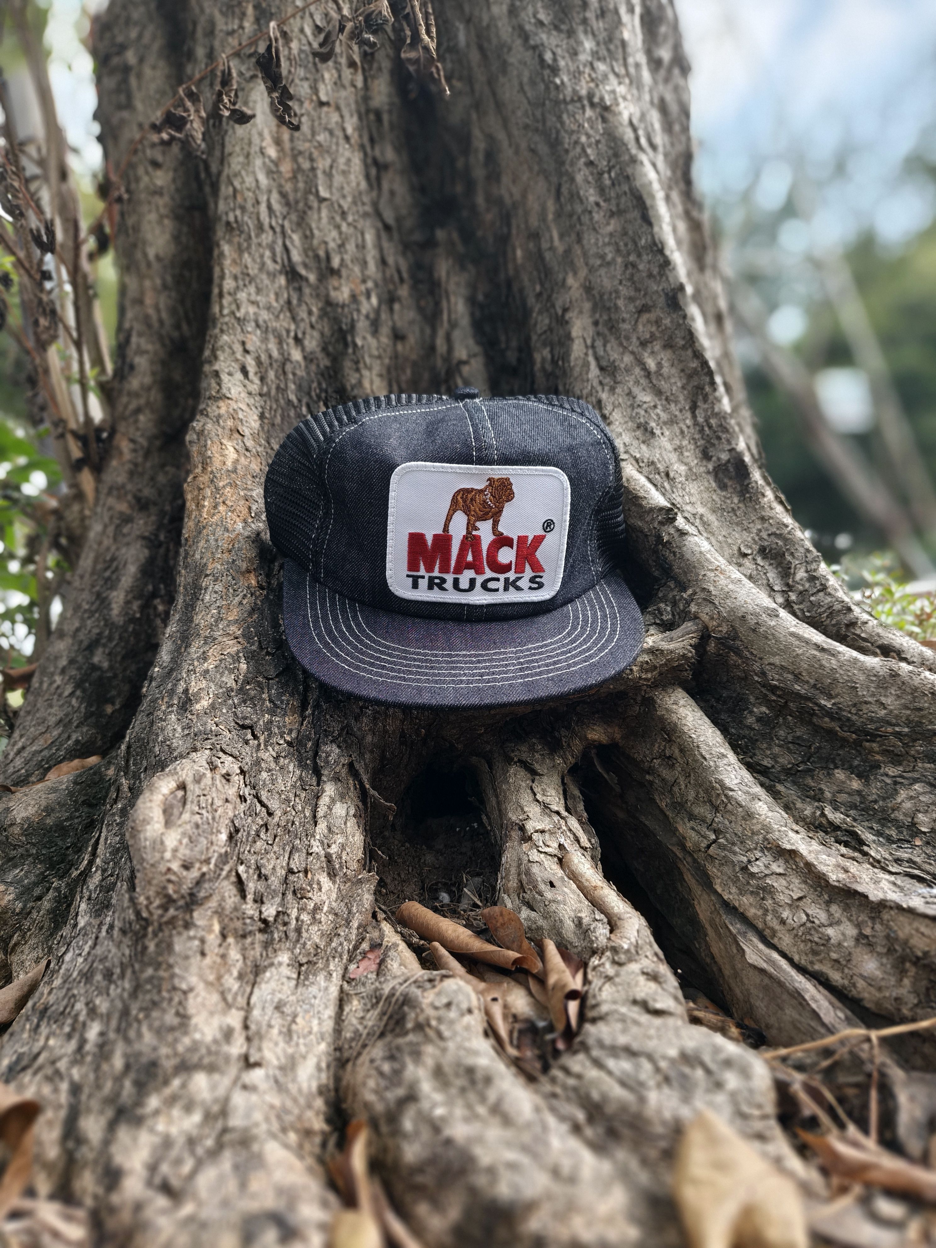 Other VTG Mack Trucks Denim Trucker hat Size ONE SIZE - 1 Thumbnail