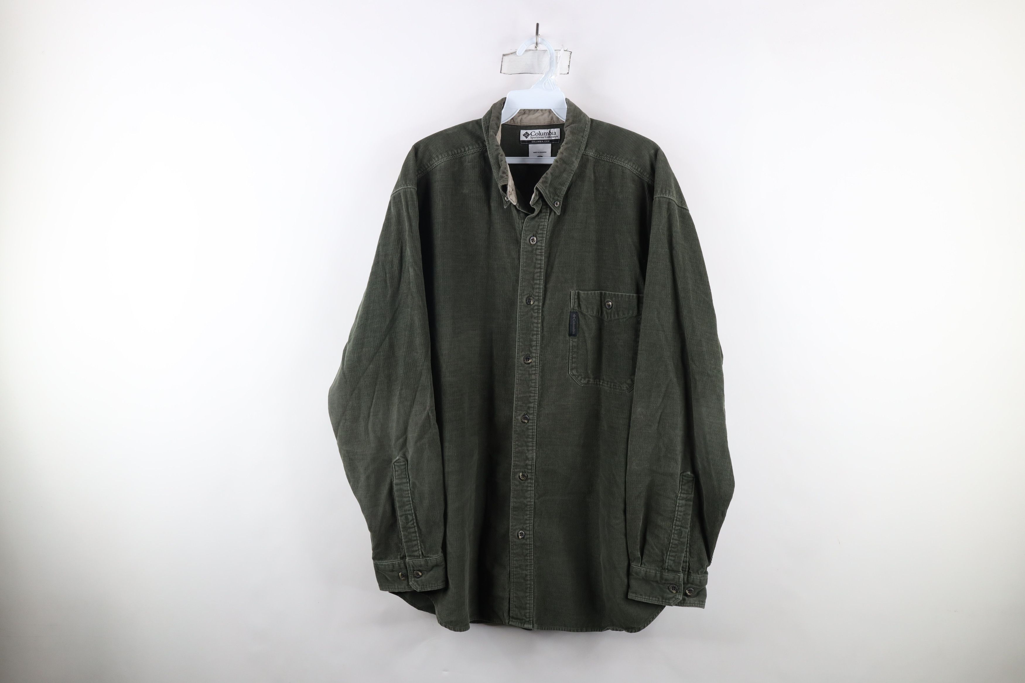 Columbia × Vintage Vintage 90s Columbia Out Corduroy Collared Button Down Shirt Size US XL / EU 56 / 4 - 1 Thumbnail