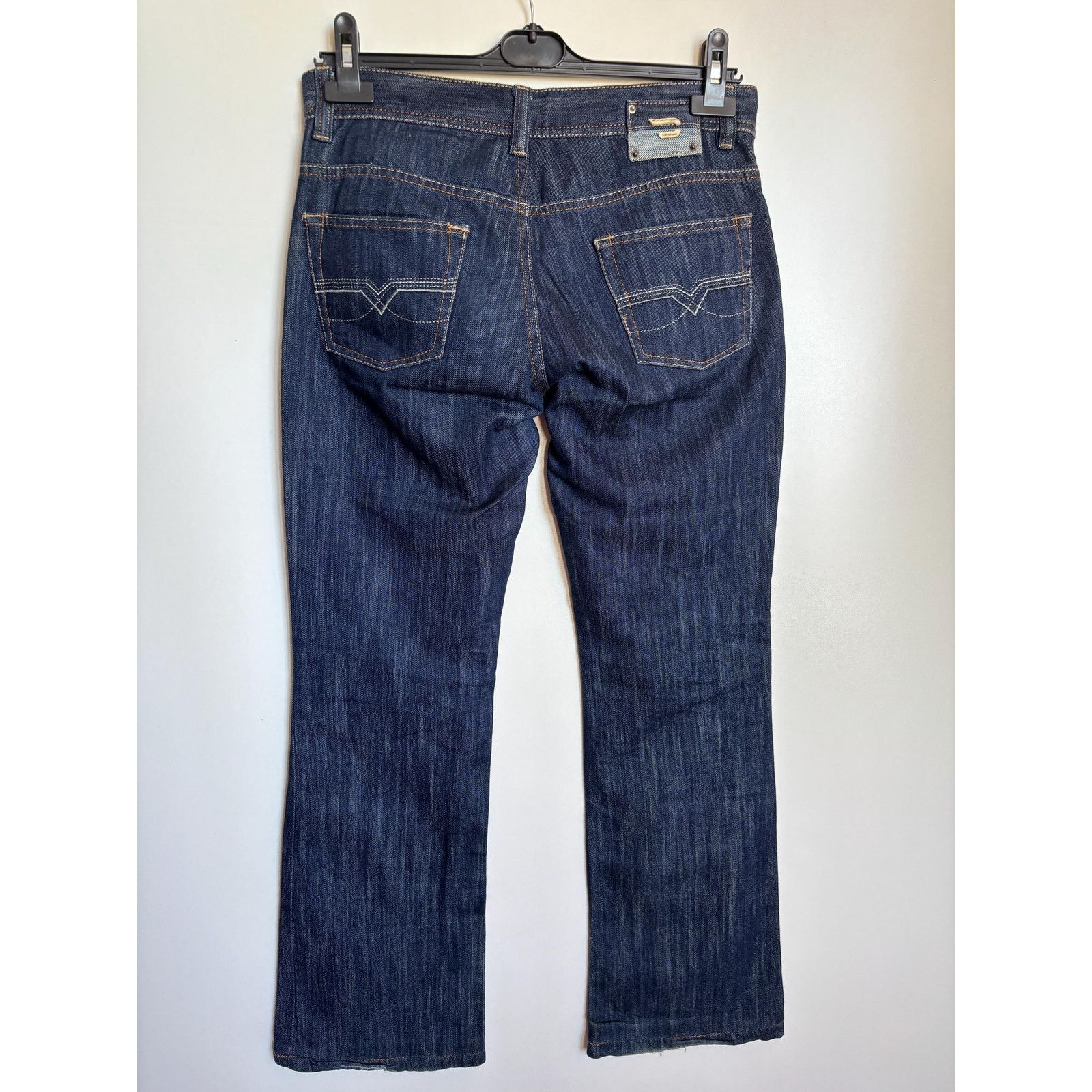 Diesel Vintage Diesel Jeans W28 Italy Dark Wash Straight Raw Hem Size US 28 / EU 44 - 6 Thumbnail