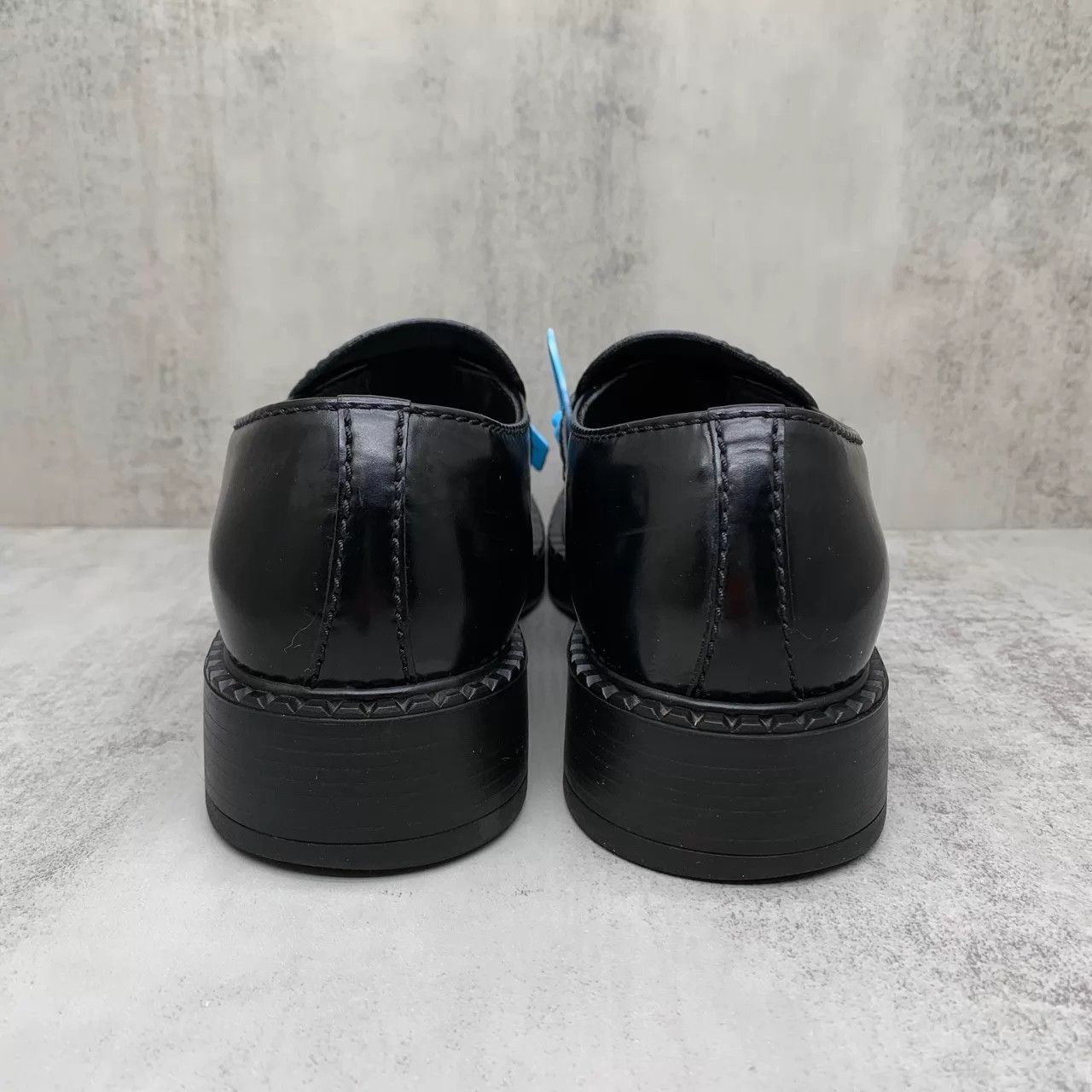 Prada Prada Black Tri Logo Loafer 41 98new JZ1412 Size US 8 / EU 41 - 5 Thumbnail