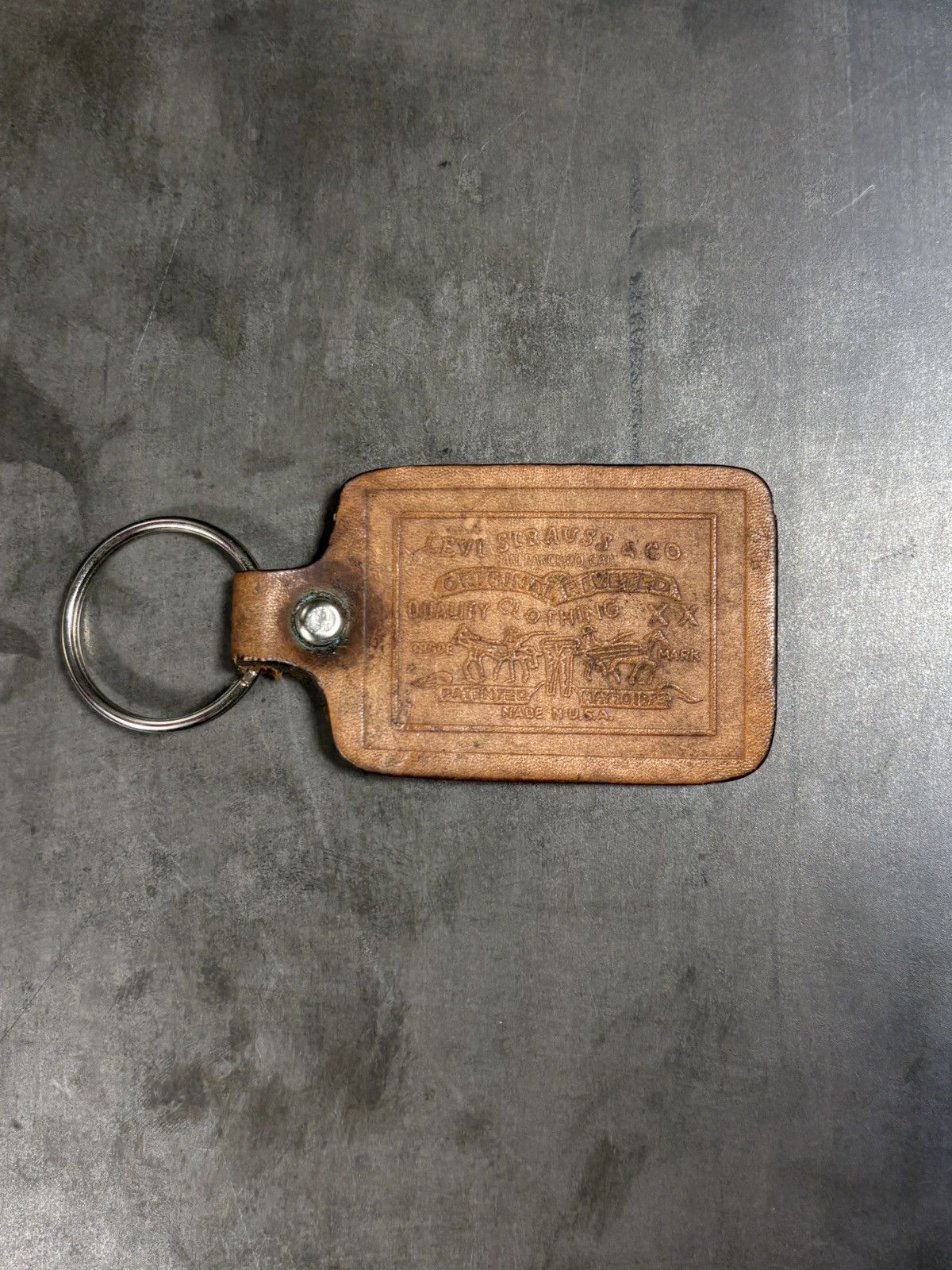 Levi's 1970s Levi's Leather Keychain Vintage Levis Accessories Line Size ONE SIZE - 7 Thumbnail