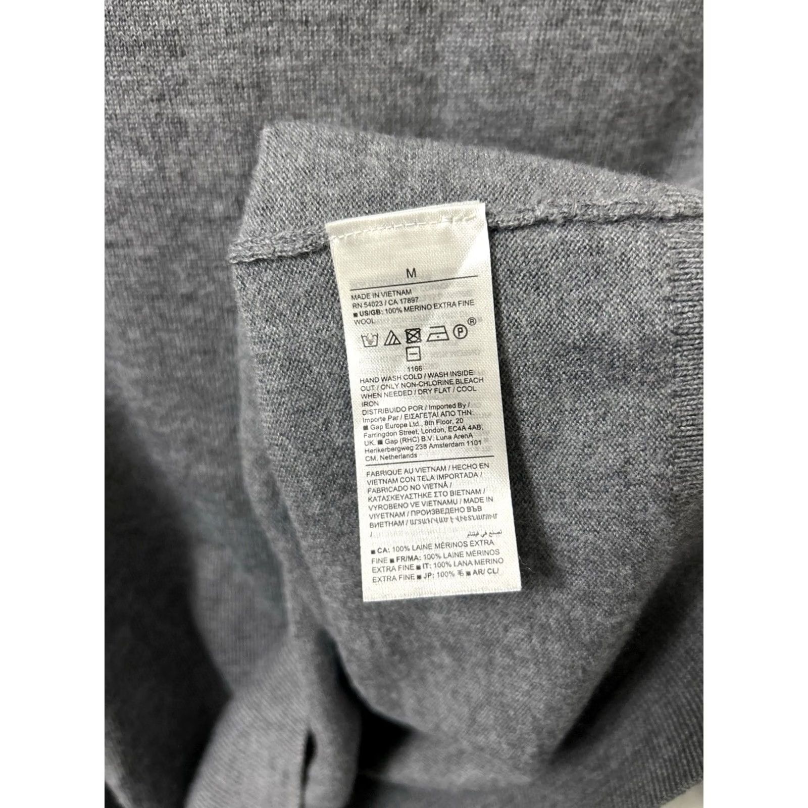Banana Republic Banana Republic Sweater Mens Medium Gray 100% Merino Wool Crewneck Pullover L/S Size US M / EU 48-50 / 2 - 7 Thumbnail