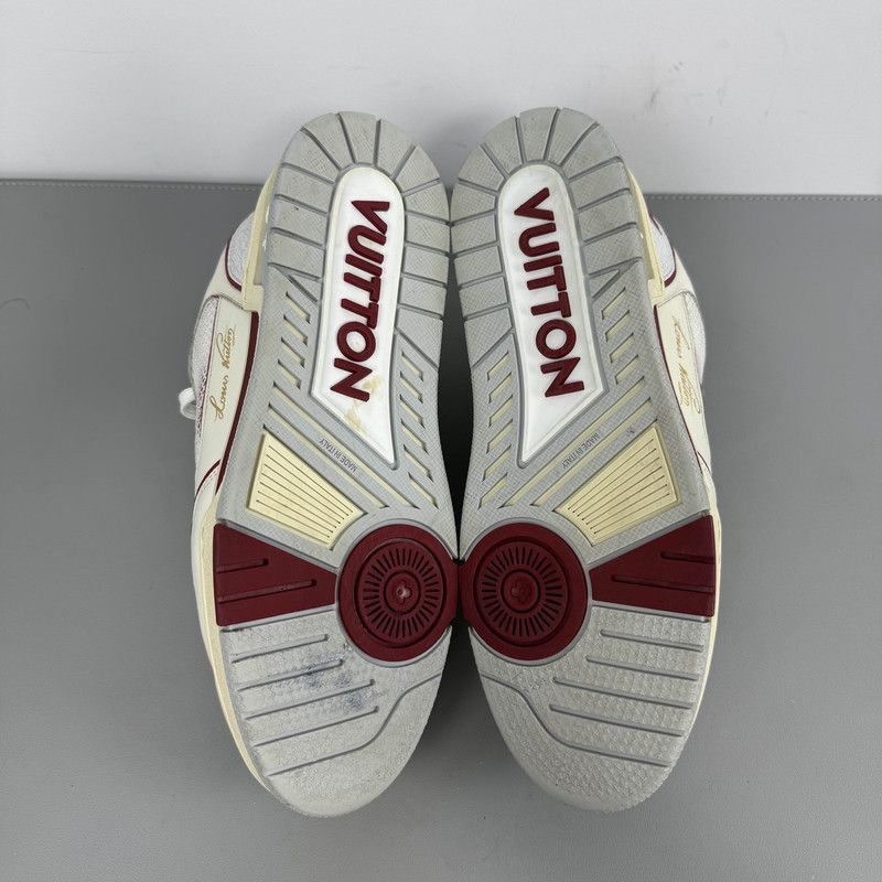 Louis Vuitton Louis Vuitton Trainer Velcro Retro Fashion Sneakers -2505 Size US 10.5 / EU 43-44 - 4 Thumbnail