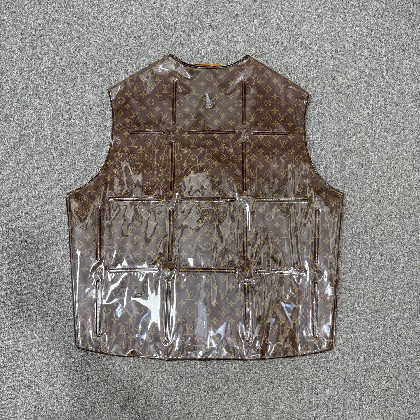 Louis Vuitton LV Monogram Inflatable Vest Unused Size 44 Size US S / EU 44-46 / 1 - 2 Thumbnail
