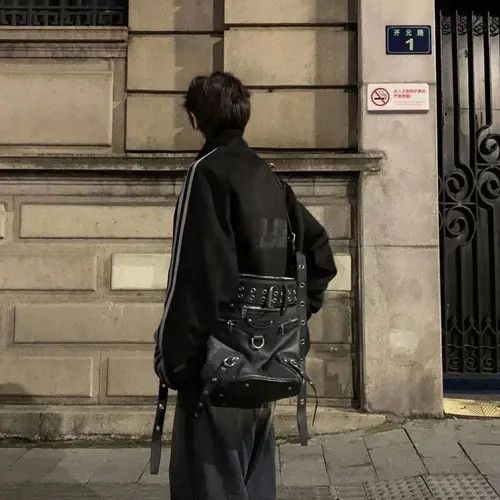 Other Punk Rivet Bucket Bag – Moto Street, Large Capacity Size ONE SIZE - 4 Thumbnail