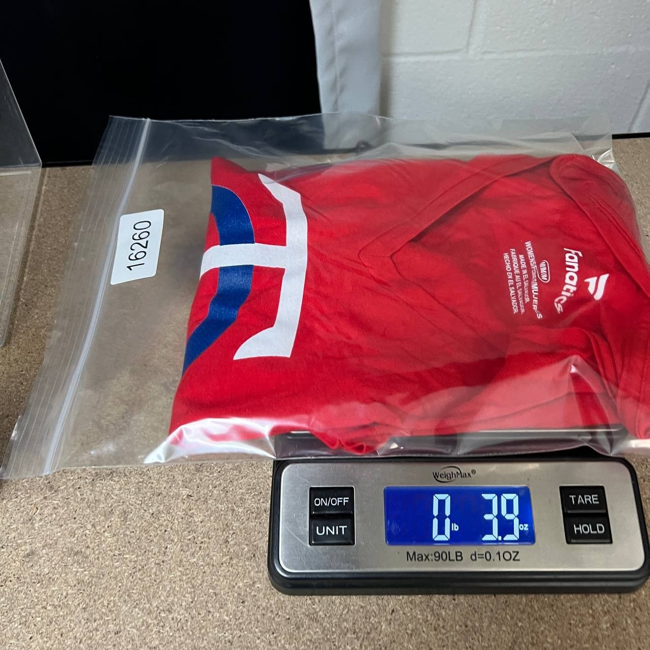 Other Minnesota Twins Shirt Women Medium Red Fanatics V-Neck New M Size M / US 6-8 / IT 42-44 - 7 Thumbnail