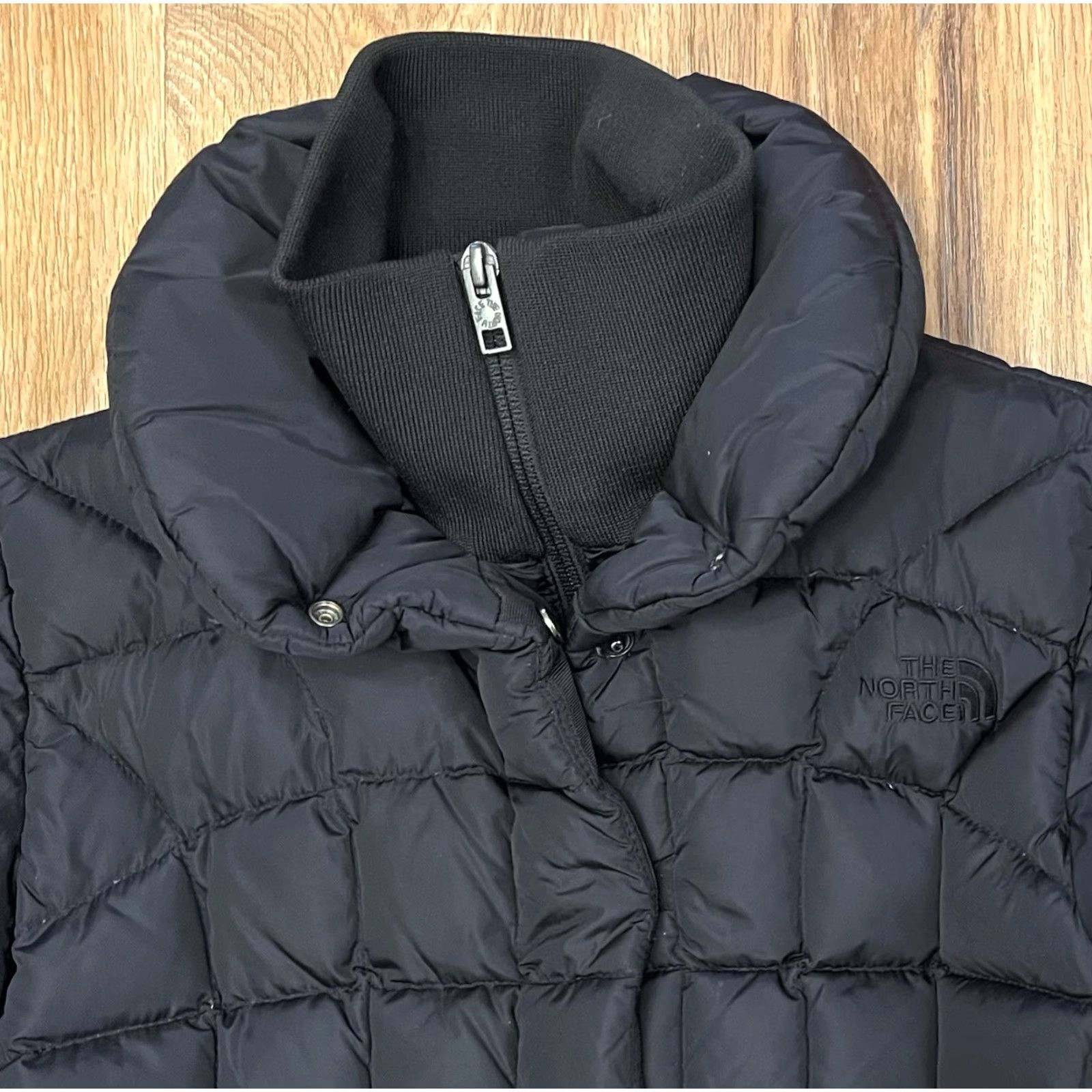 The North Face The North Face Coat Parka Women's S Black 600 Goose Down Quilted Long Sleeve Zip Nylon Layered Look Size S / US 4 / IT 40 - 3 Thumbnail