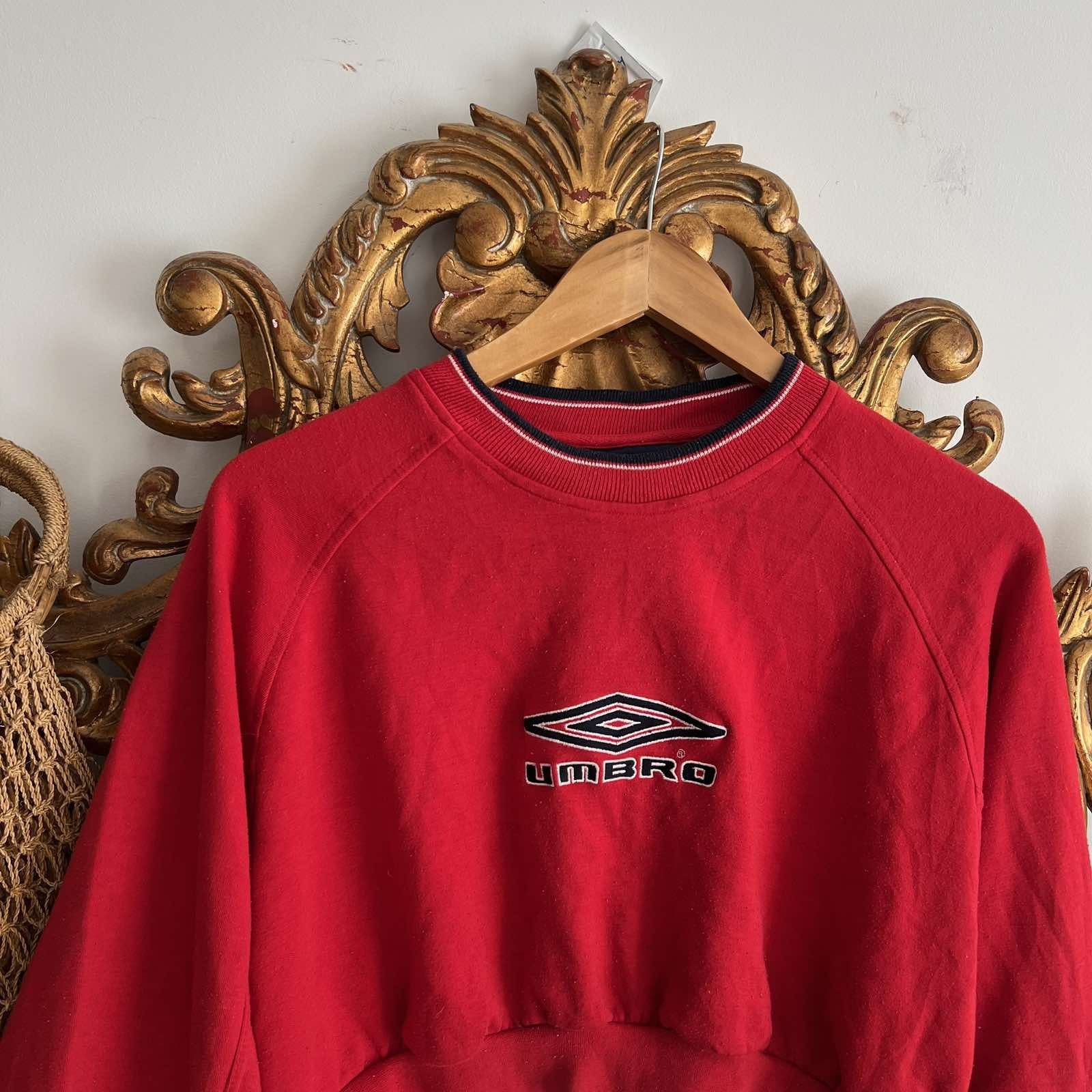 Umbro × Vintage Vintage Umbro Red Sweater 90s Sz M Size M / US 6-8 / IT 42-44 - 3 Thumbnail