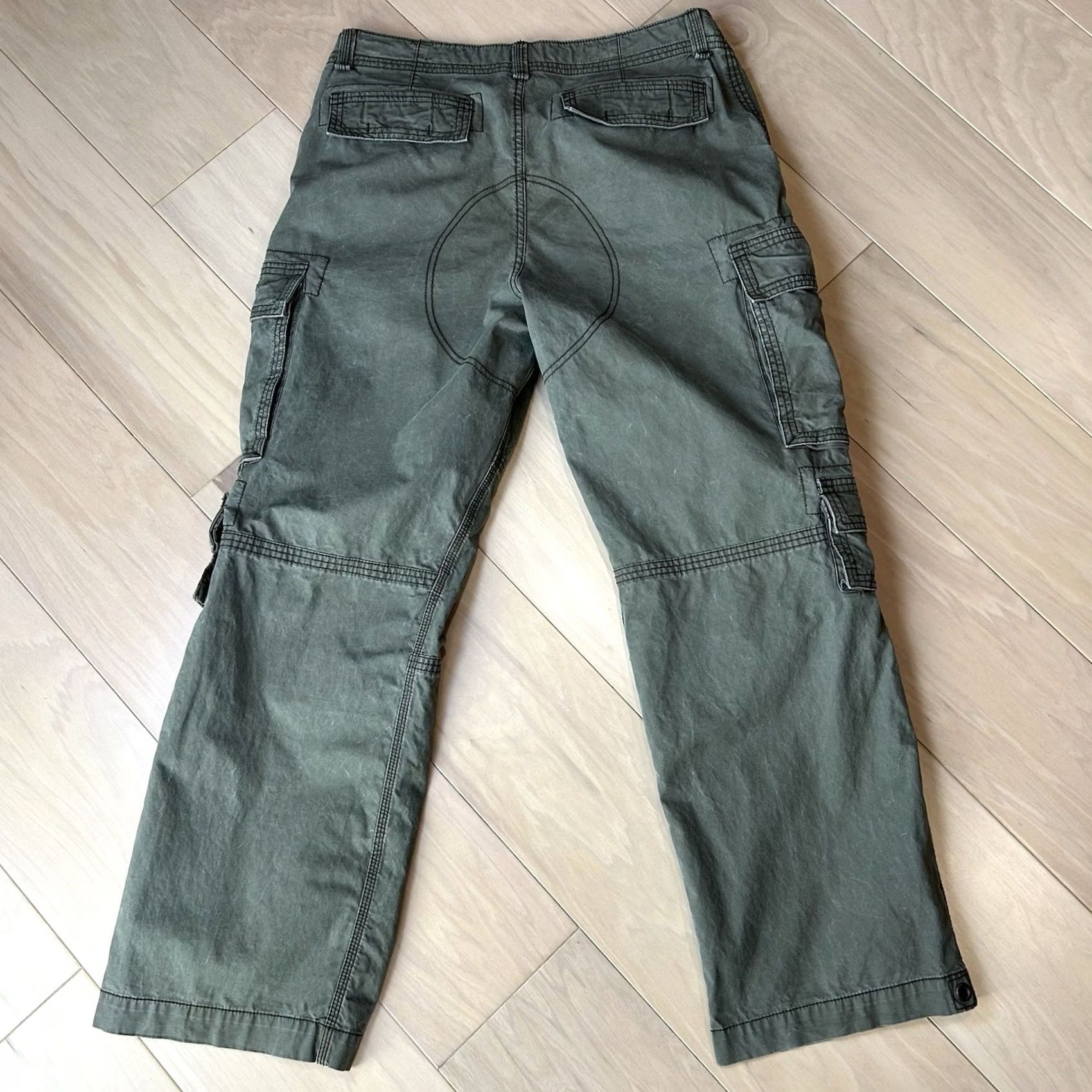 Old Navy VINTAGE Old Navy Surplus Co. Cargo Twill Pants Cargo Baggy Men's 36x30 Green Cotton Twill 36x30 Baggy Mens Size US 30 / EU 46 - 4 Thumbnail