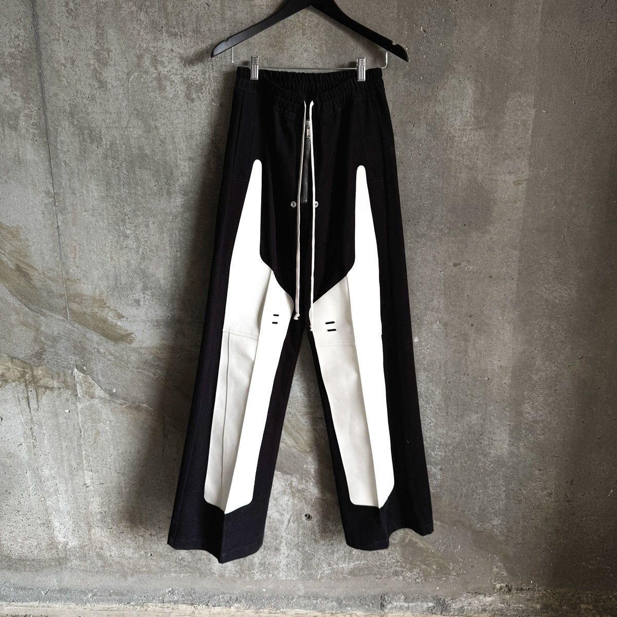 Rick Owens Rick Owen Geth Belas Leather-paneled Pants Size US 32 / EU 48 - 1 Thumbnail