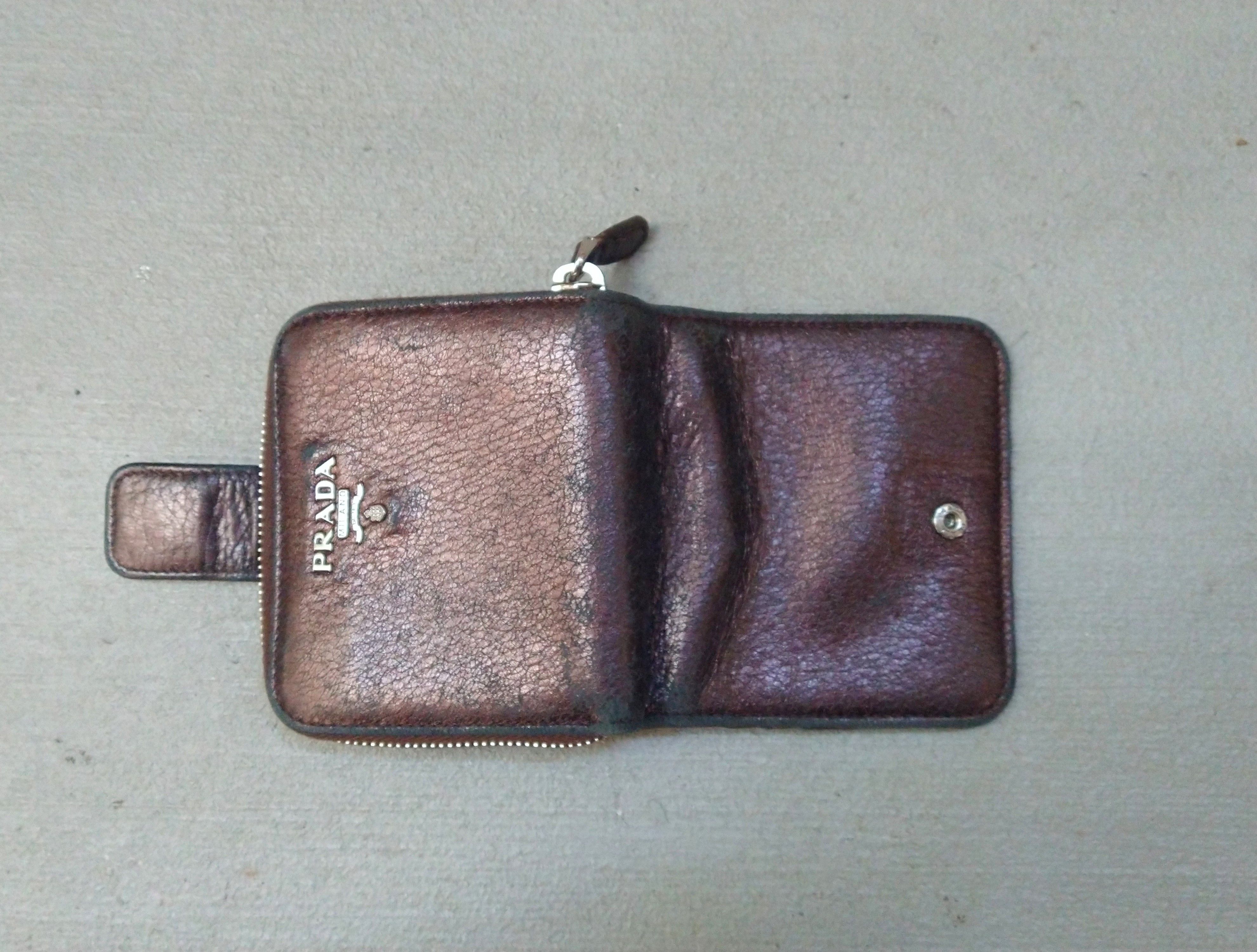 Prada × Vintage Prada Wallet Metallic Brown Leather Zip Bifold Y2K Size ONE SIZE - 11 Thumbnail