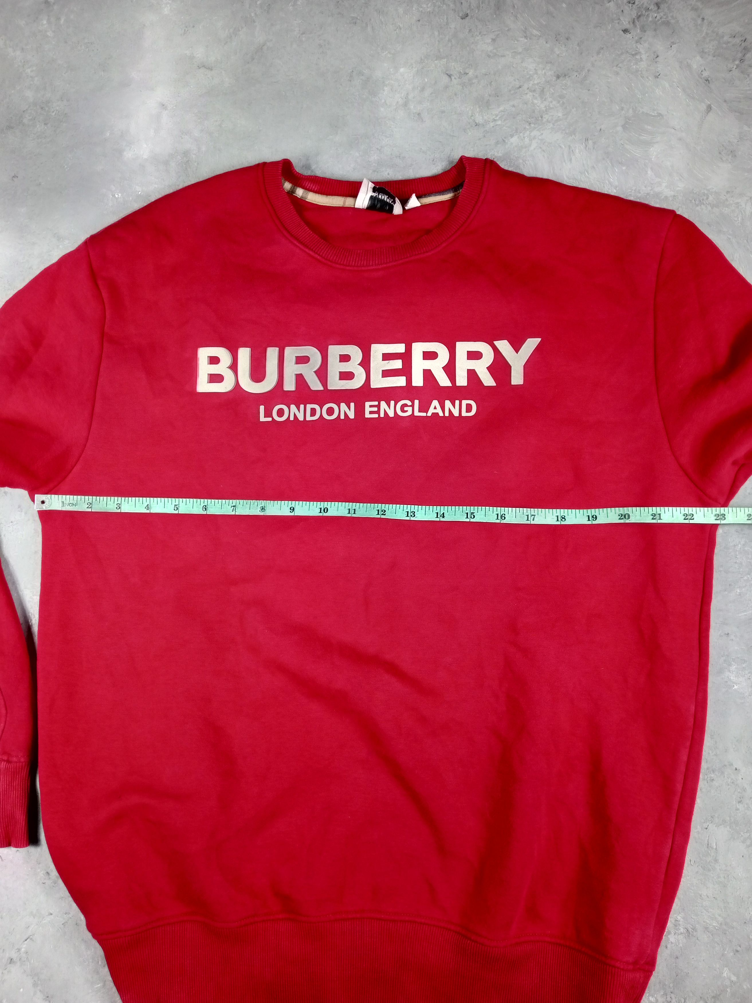 Burberry Vintage Faded Red Burberry Sweater Size US XXL / EU 58 / 5 - 6 Thumbnail