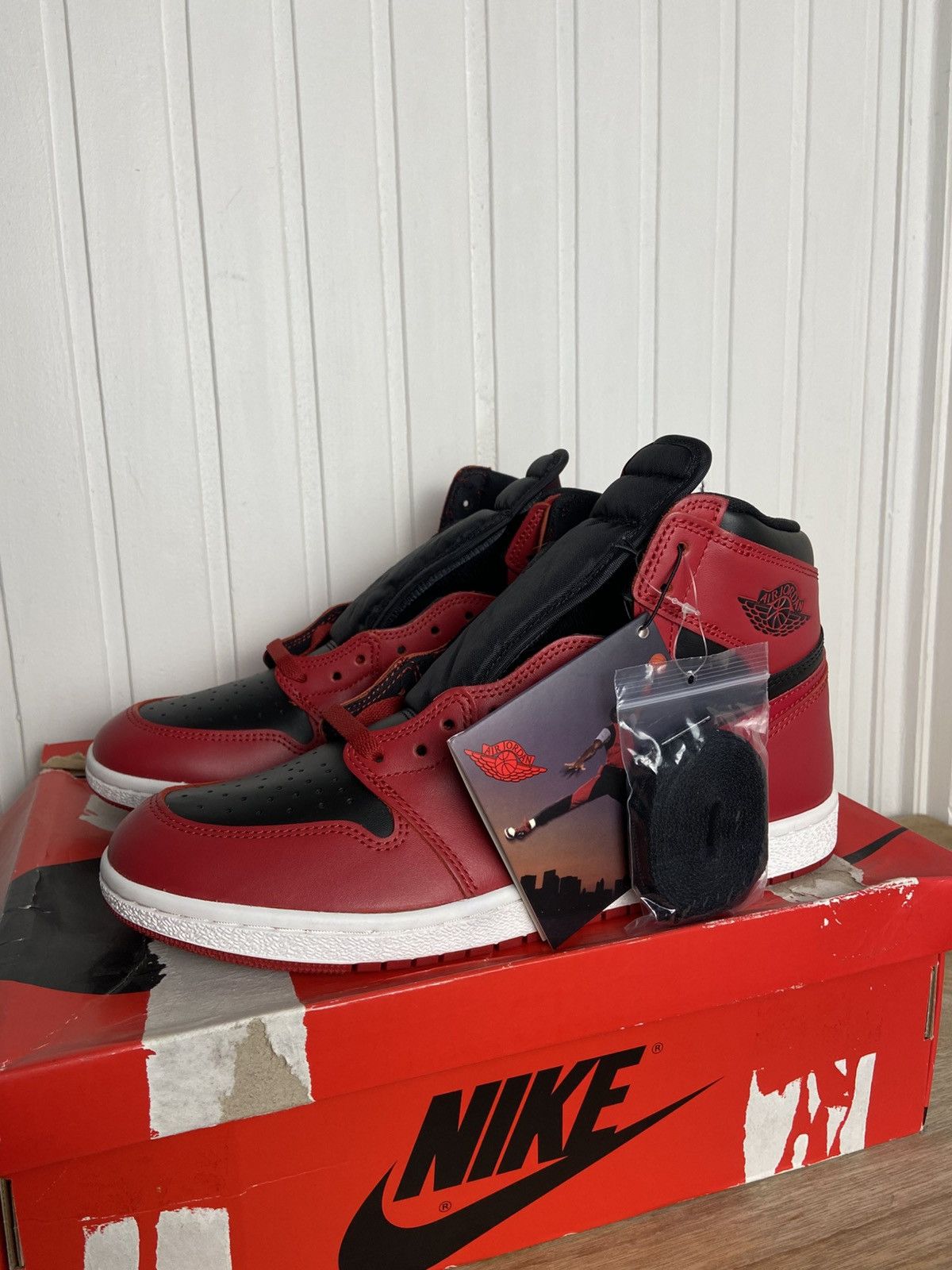 New Jordan Retro High 85 Varsity Red Size 10,5US