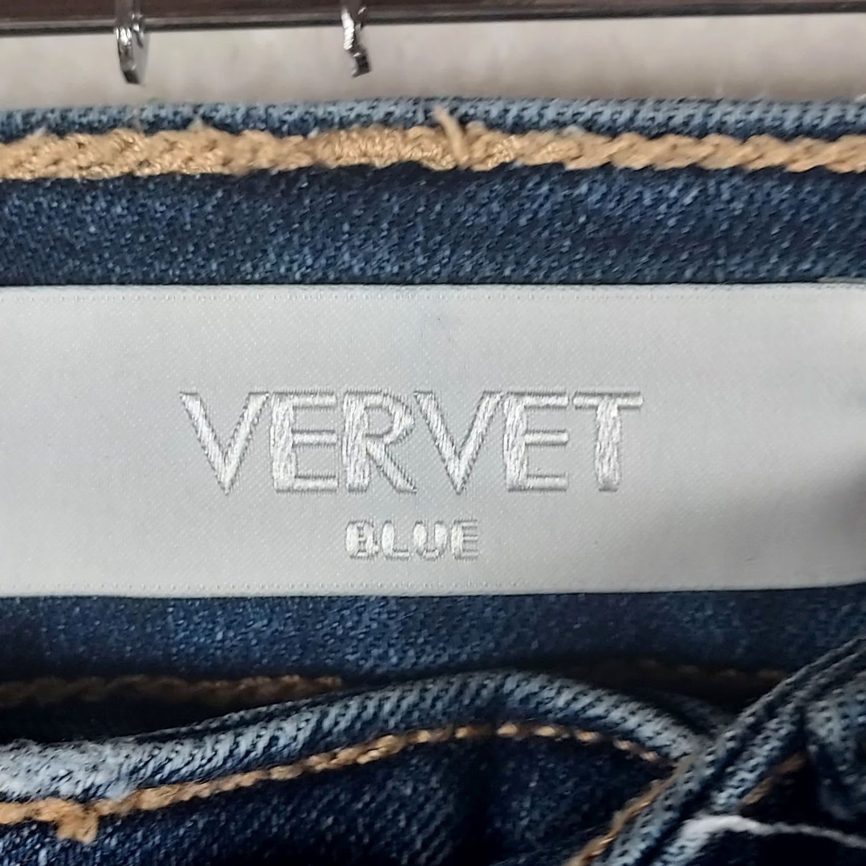 Denime Vervet Jeans Blue Womens Size 25 Straight Leg Distressed Denim 5-Pocket Button Closure Fashion Clothing Size 42" / US 20 - 5 Thumbnail