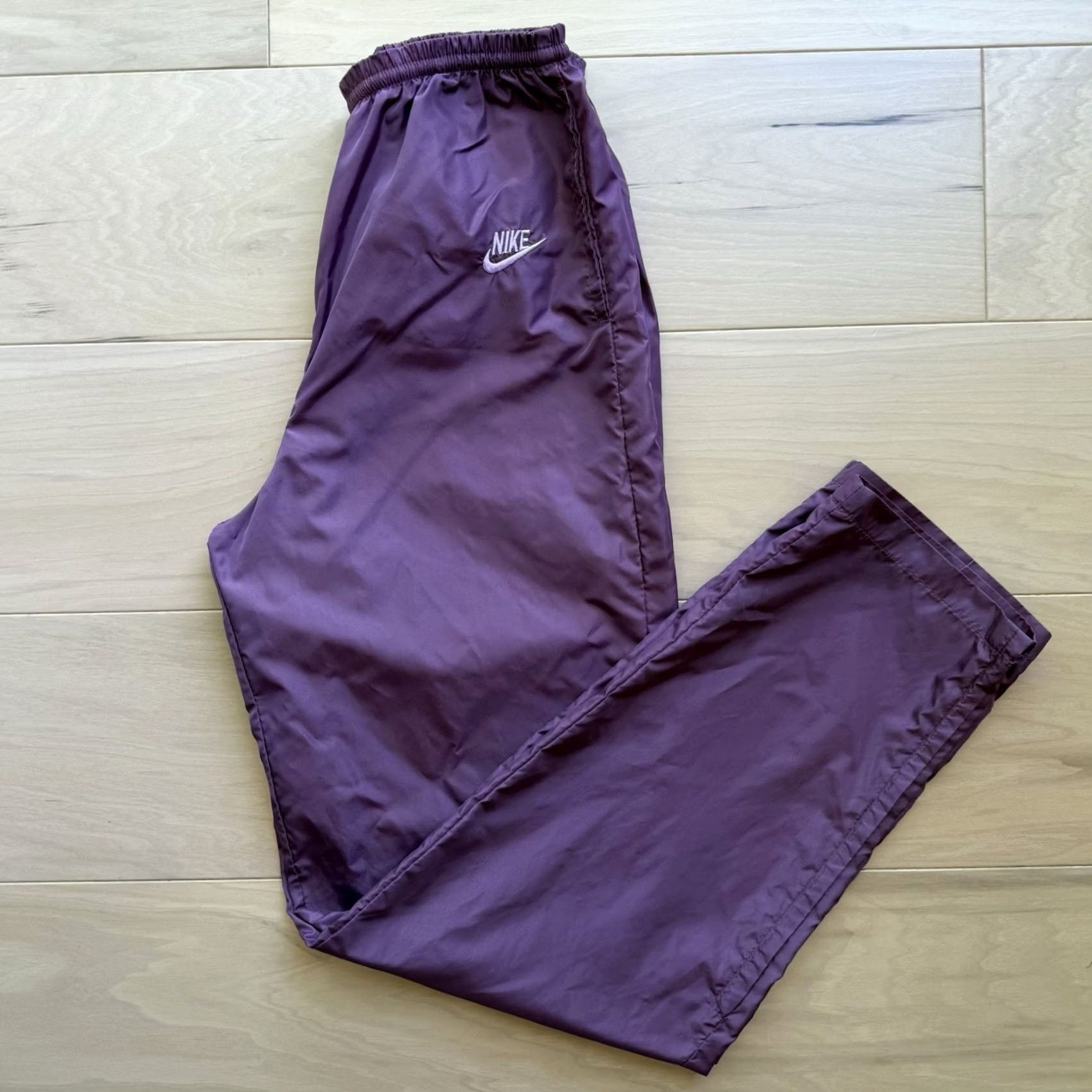 Nike VINTAGE Nike Sweatpants Women's Medium Purple 80s Track Sportswear Size 40" / US 18 - 2 Thumbnail