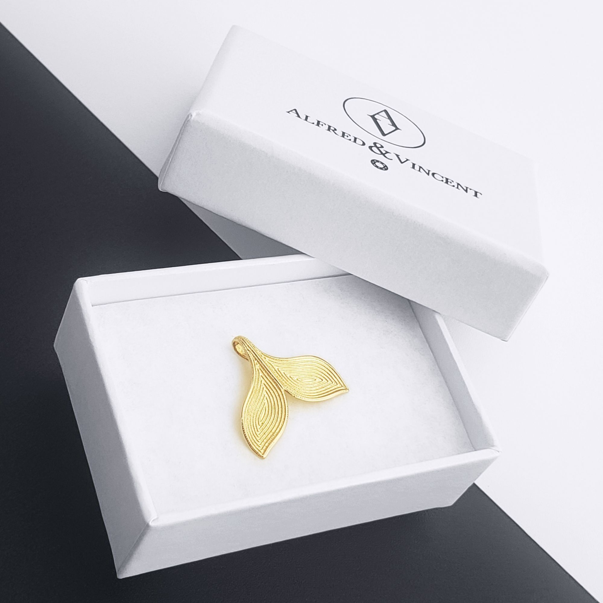 Other Mermaid Siren Tail Mythical Creature 14k Yellow Gold Whale Size ONE SIZE - 2 Thumbnail