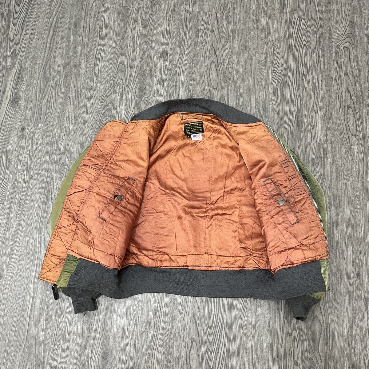 Avirex Sunfaded Vintage Avirex Ma 1 Fyl Jacket Bomber Reversible Size US M / EU 48-50 / 2 - 9 Thumbnail