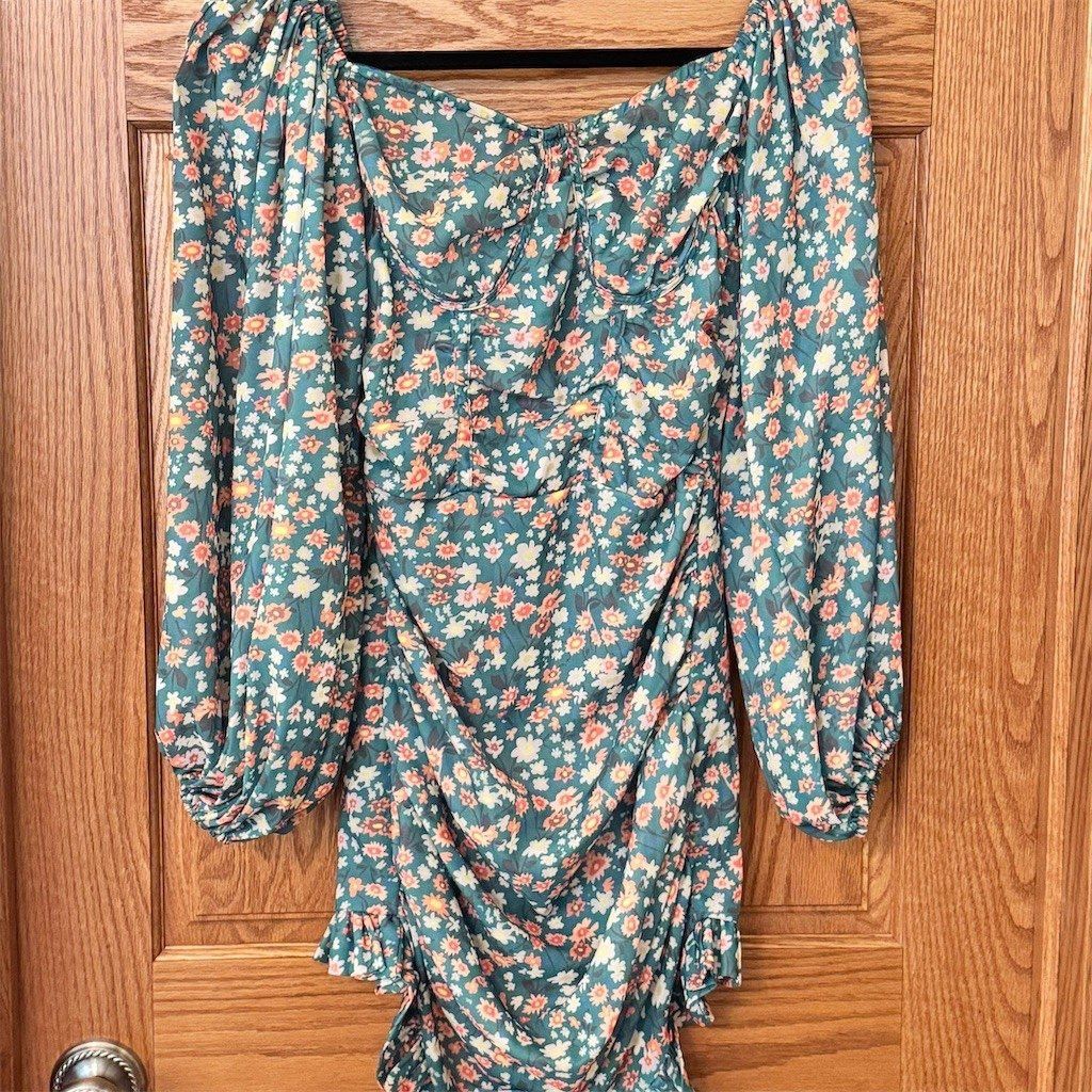 PrettyLittleThing PrettyLittleThing Mini Dress Womens Size 6 Small Green Dits Size M / US 6-8 / IT 42-44 - 2 Thumbnail