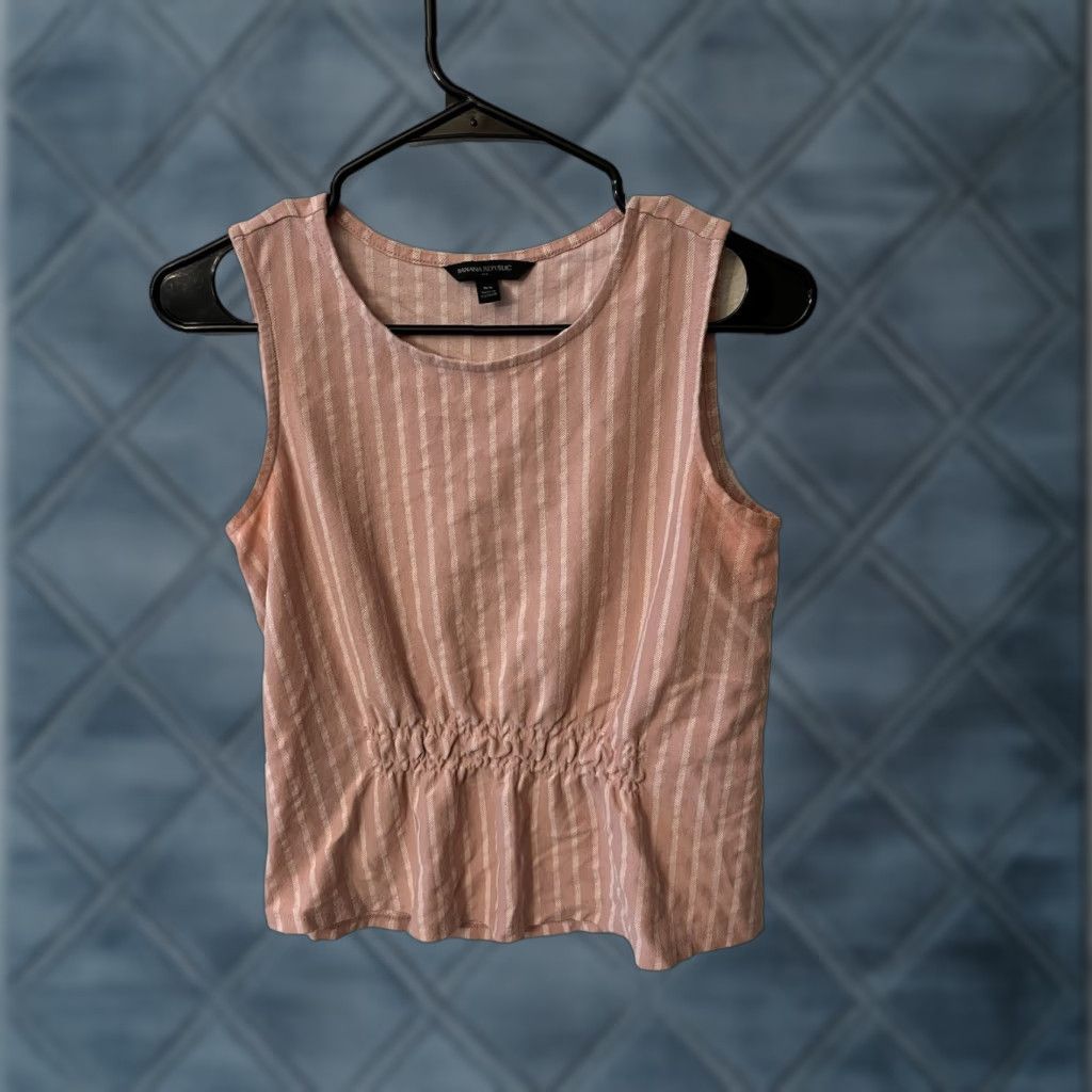 Banana Republic VINTAGE Banana Republic Women’s Tank Top XS Pink Striped Sleeveless Cotton Basic 2010s Women Size XS / US 0-2 / IT 36-38 - 1 Thumbnail