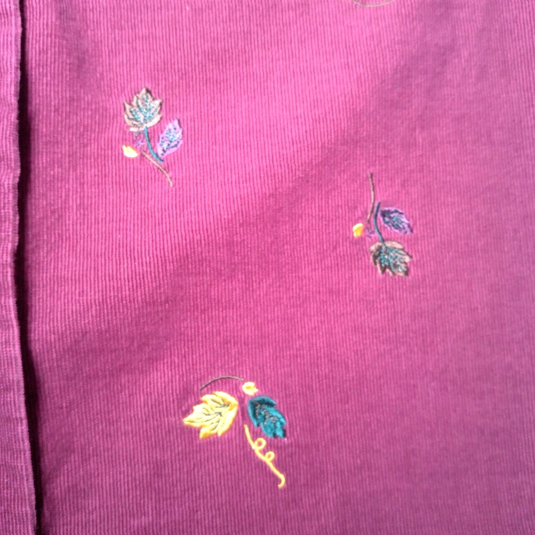 Vintage VINTAGE Bobbie Brooks Shirt XL Button-Up Embroidered Leaf Maroon Corduroy Women's Nature Size XL / US 12-14 / IT 48-50 - 7 Thumbnail