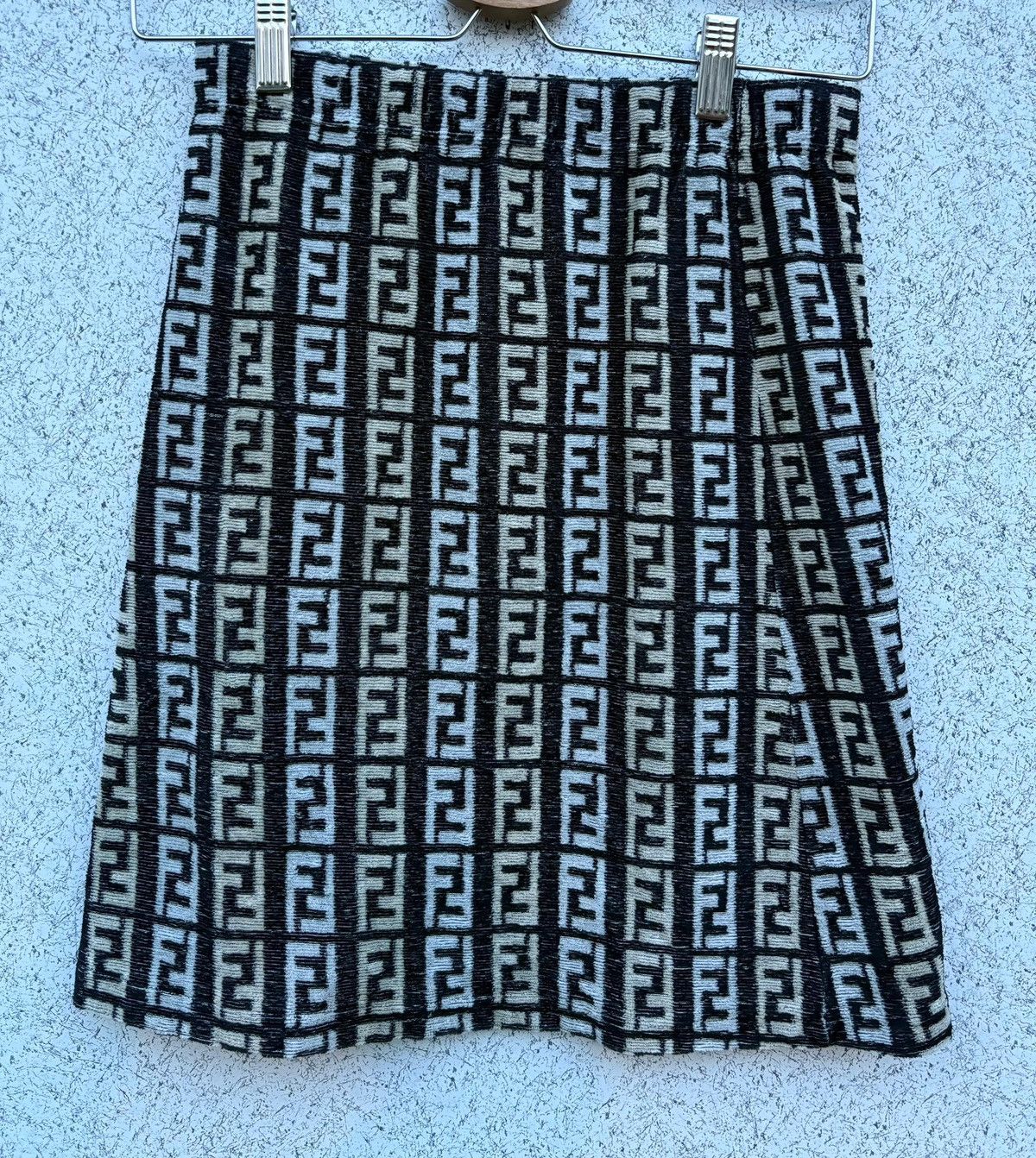 Fendi Vintage Fendi Monogram Skirt Size 26" / US 2 / IT 38 - 2 Thumbnail