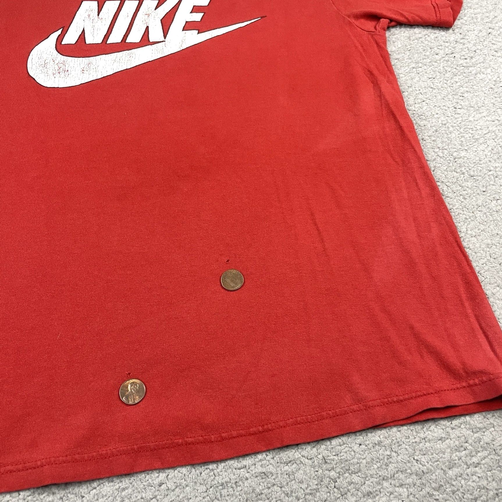 Nike VINTAGE Nike T shirt Mens Small Red Logo Swoosh Graphic 90s Distressed Fade 100% Cotton Short Sleeve Crew Neck Size US S / EU 44-46 / 1 - 6 Thumbnail