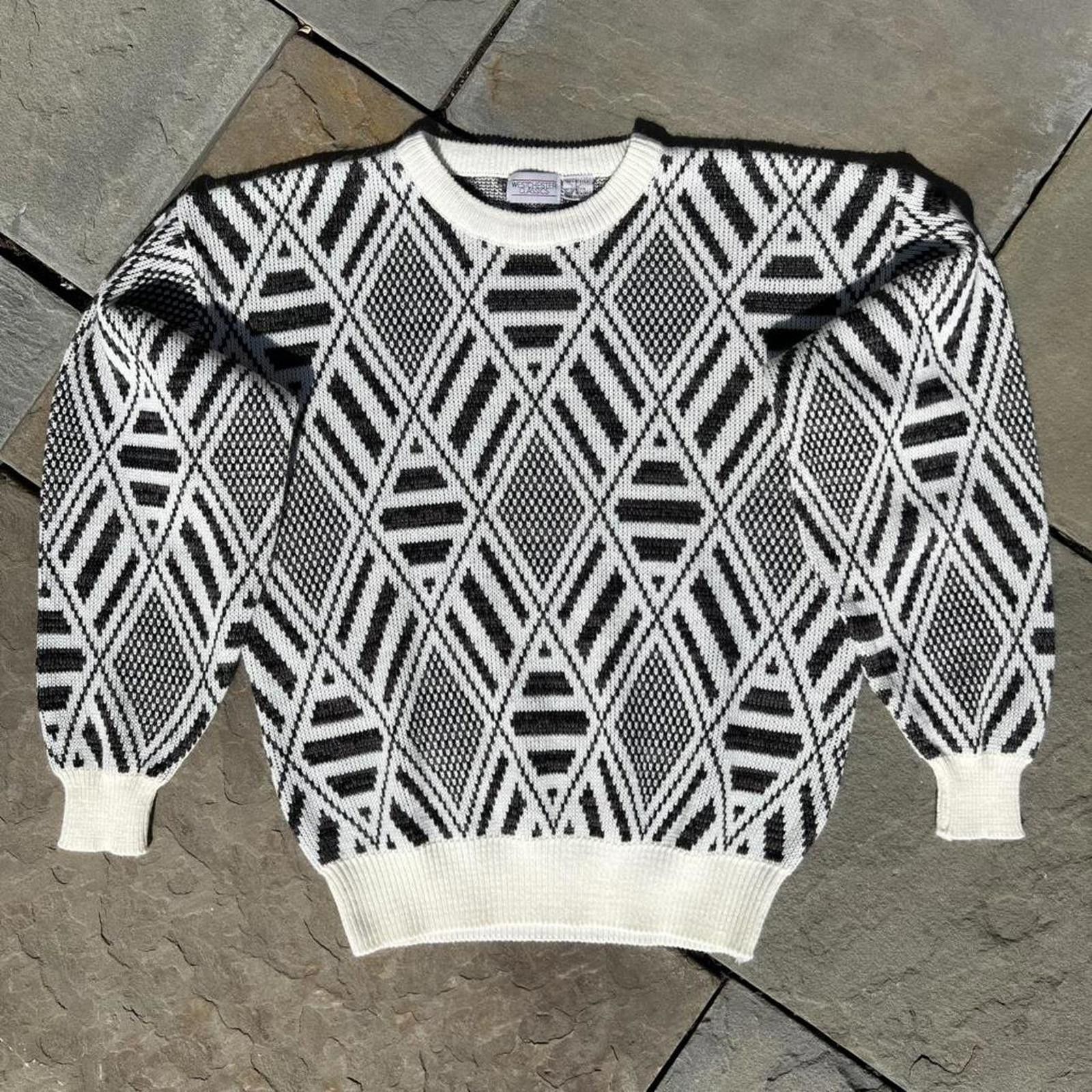 Vintage Vintage 80s Cream + Grey Knit Pattern Crewneck Sweater Size US L / EU 52-54 / 3 - 1 Thumbnail