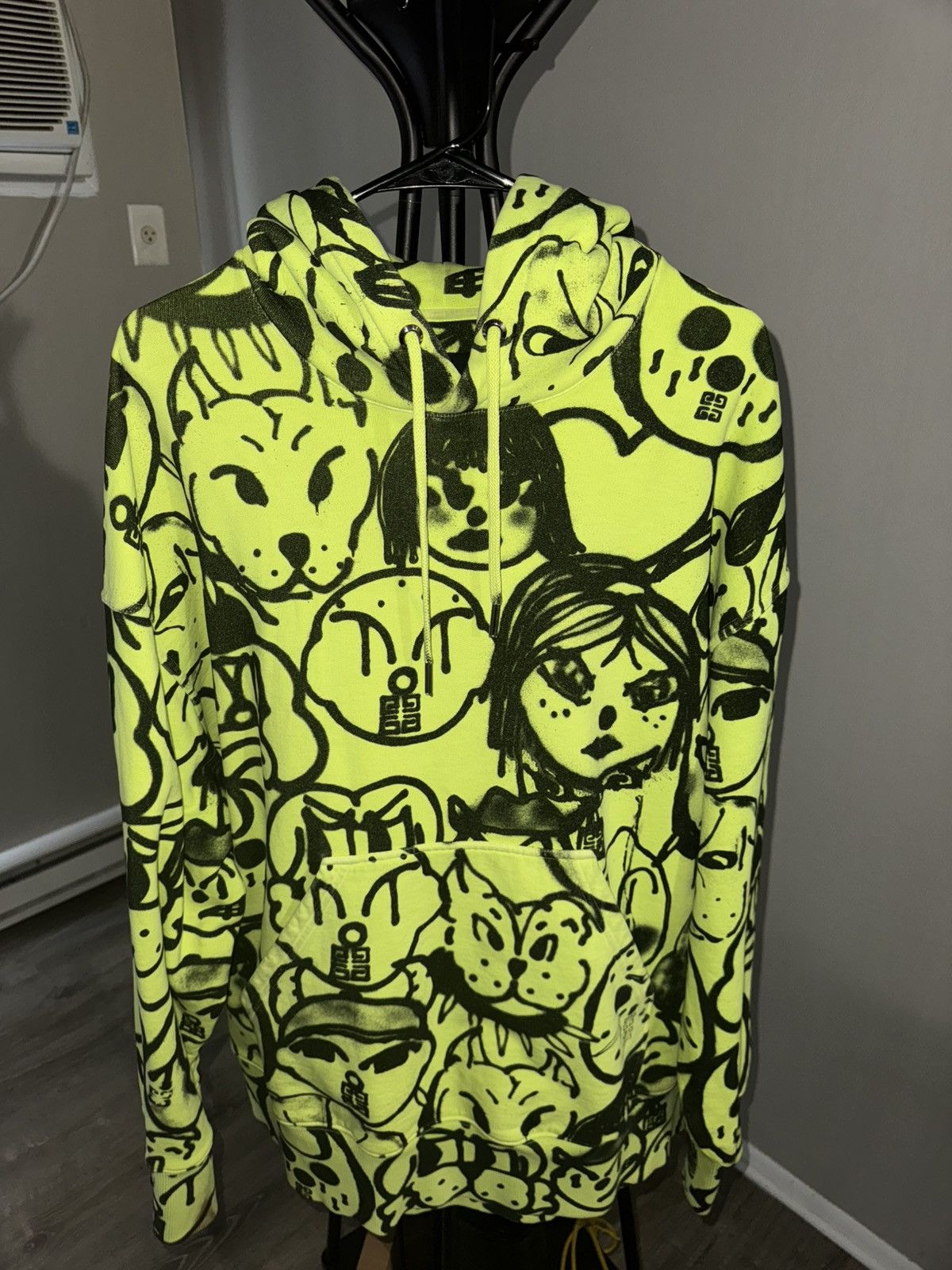 Chito × Givenchy Givenchy x Chito Allover Family Oversized Hoodie Size US L / EU 52-54 / 3 - 1 Thumbnail