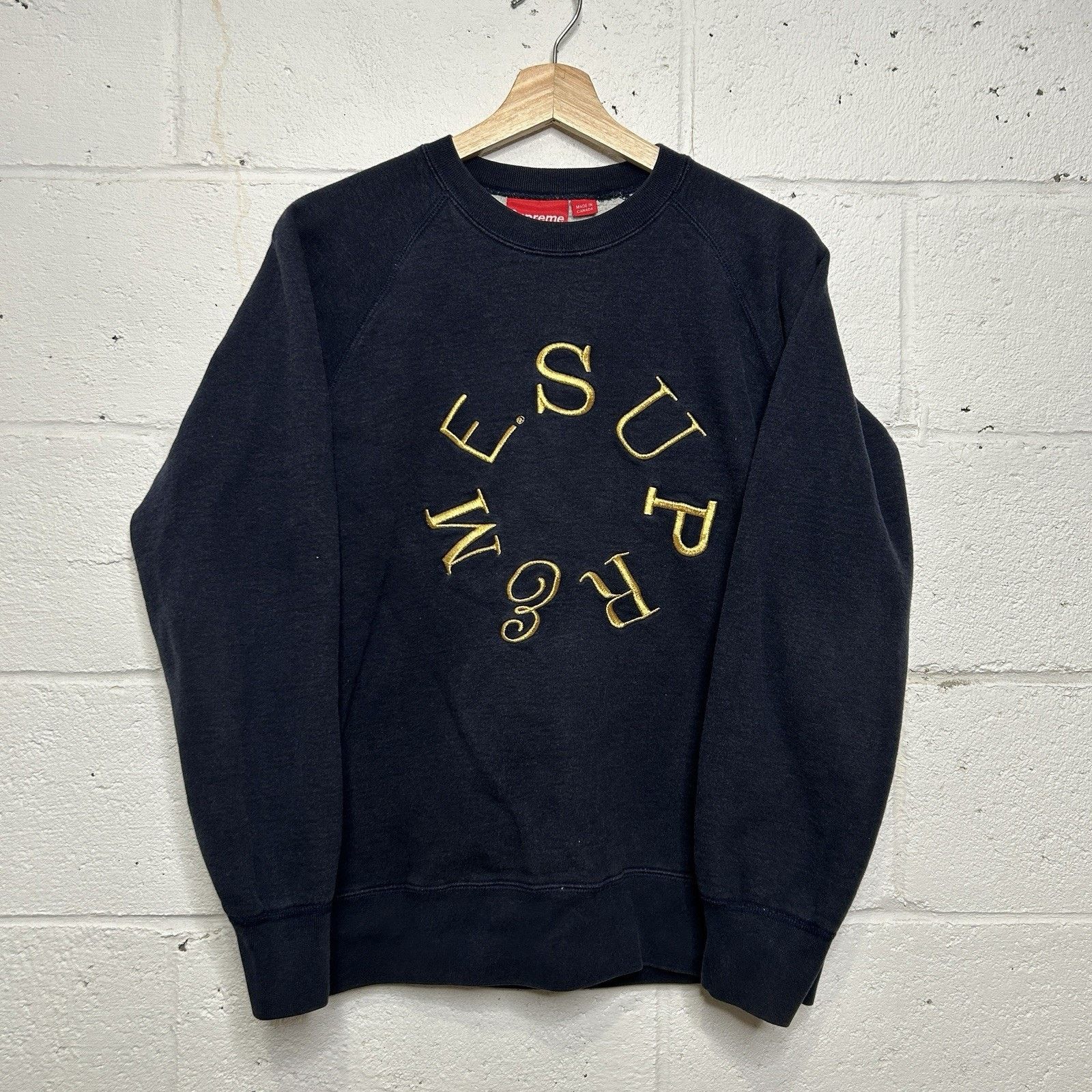 Supreme Supreme Circle Script CrewNeck Sweatshirt “Navy Gold” FW13 Size US M / EU 48-50 / 2 - 1 Thumbnail