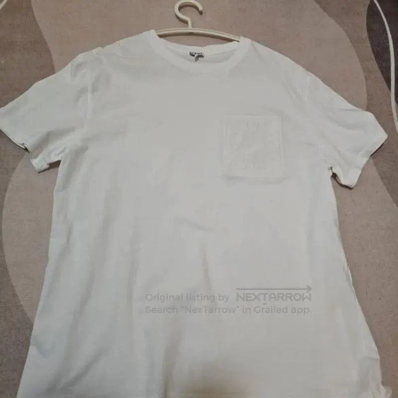 Loewe Loewe Women's White Cotton T-Shirt . Size S / US 4 / IT 40 - 1 Thumbnail
