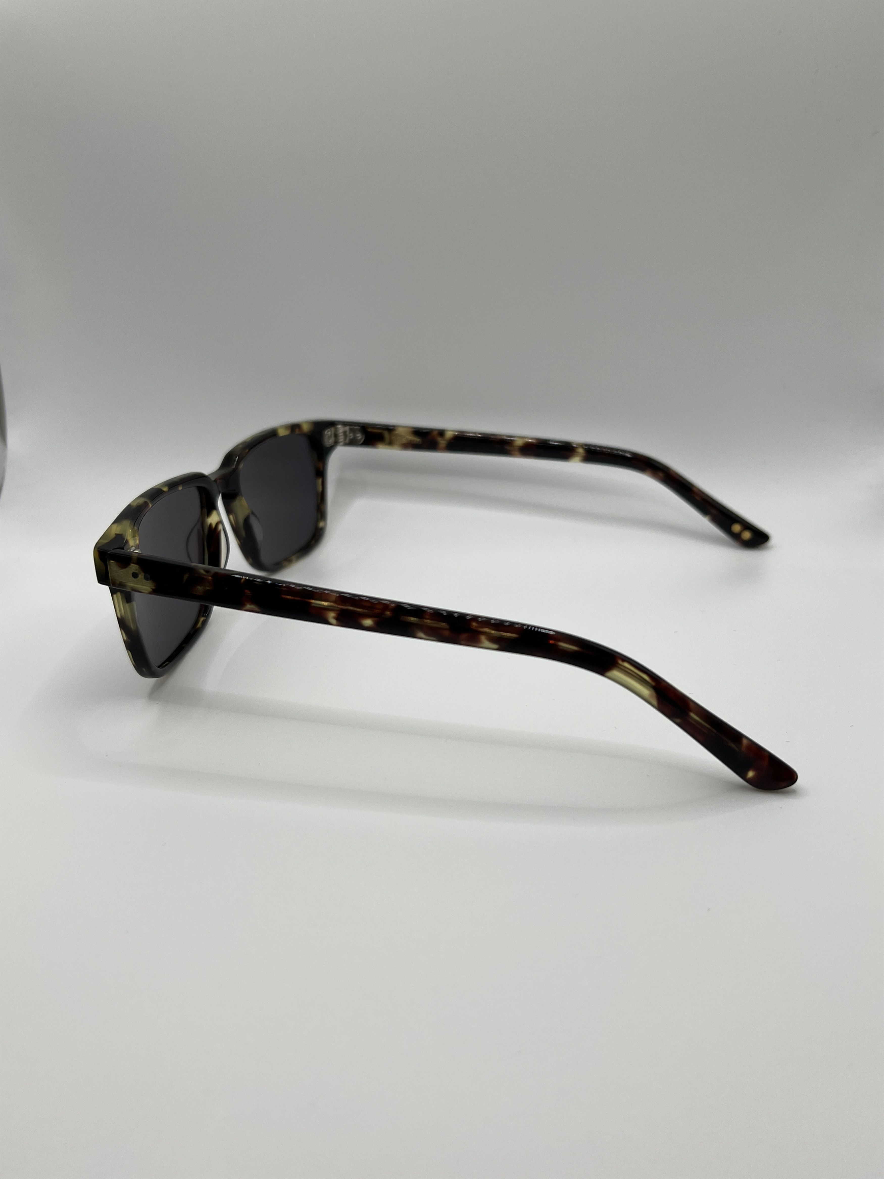 Ace & Tate Ace & Tate Martin Cayman Havana Unisex Sunglasses Italy Size ONE SIZE - 6 Thumbnail