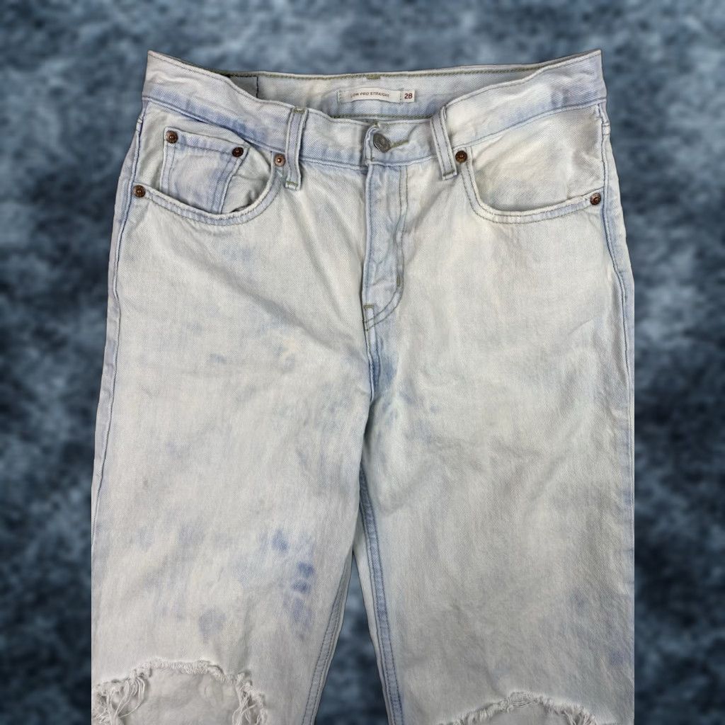Levi's Levi's Low Pro Straight Jeans Womens 28 Light Acid Wash Distressed Denim Blue 100% Cotton Regular Rise Inseam 29.5 in Boys? Size 29" - 1 Thumbnail