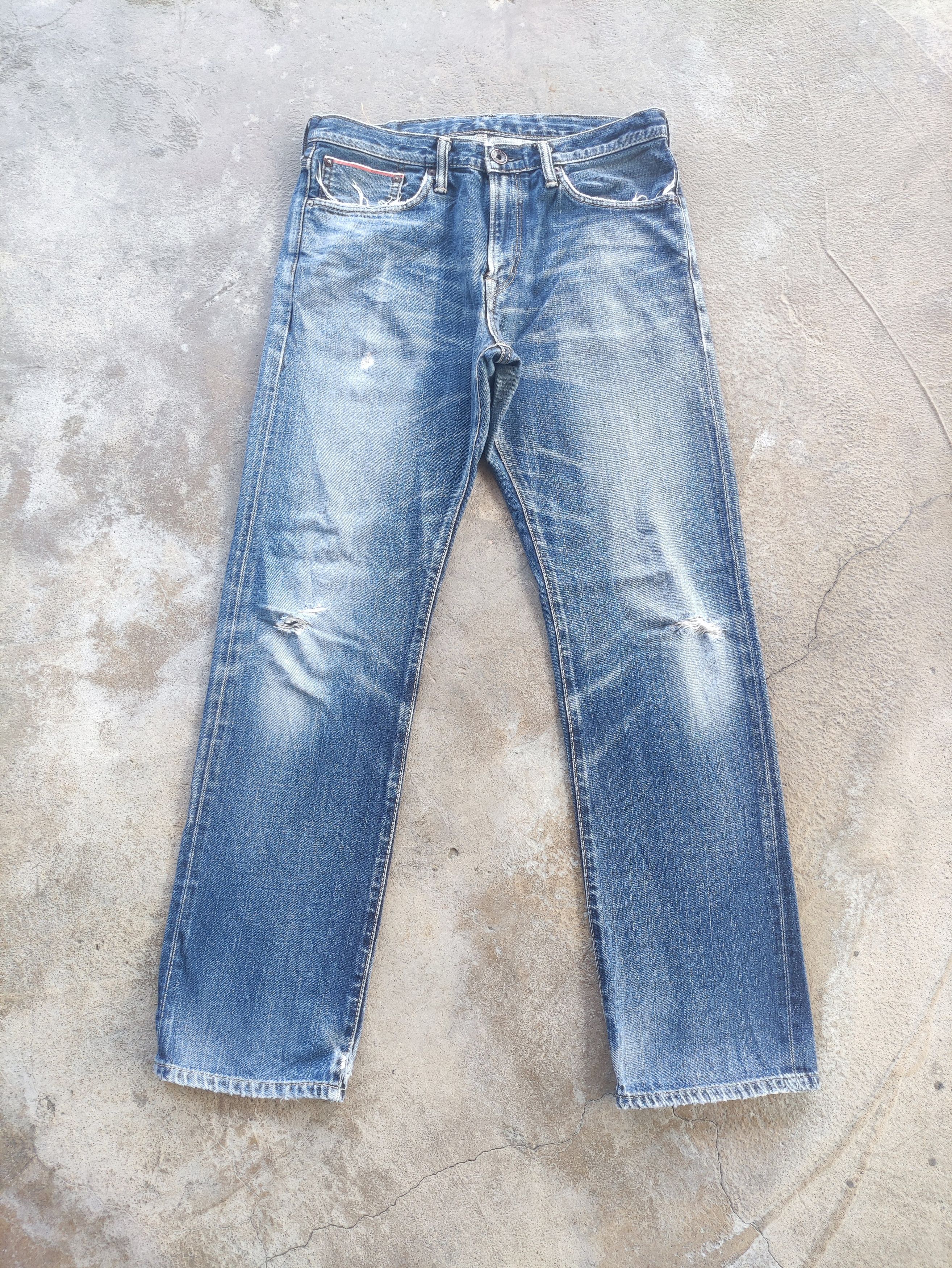 Edwin Vintage Edwin Brand Distressed Faded Denim Pants Size US 33 - 1 Thumbnail