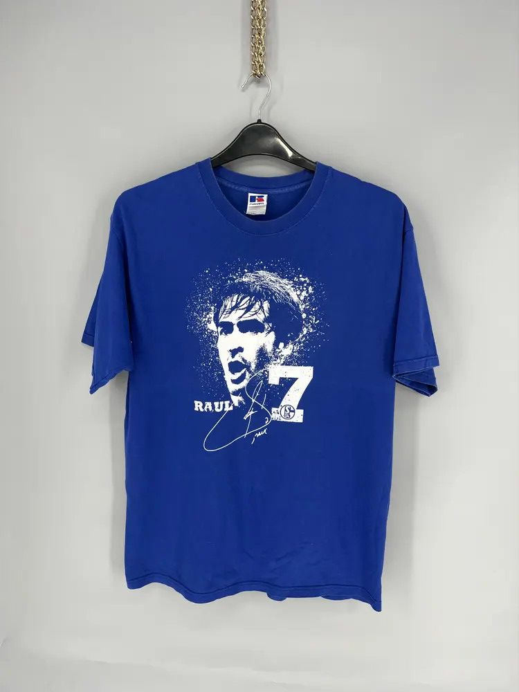 Vintage Vintage 2010 Raul Gonzalez Shalke 04 Players Bootleg Tshirt Size US L / EU 52-54 / 3 - 1 Thumbnail