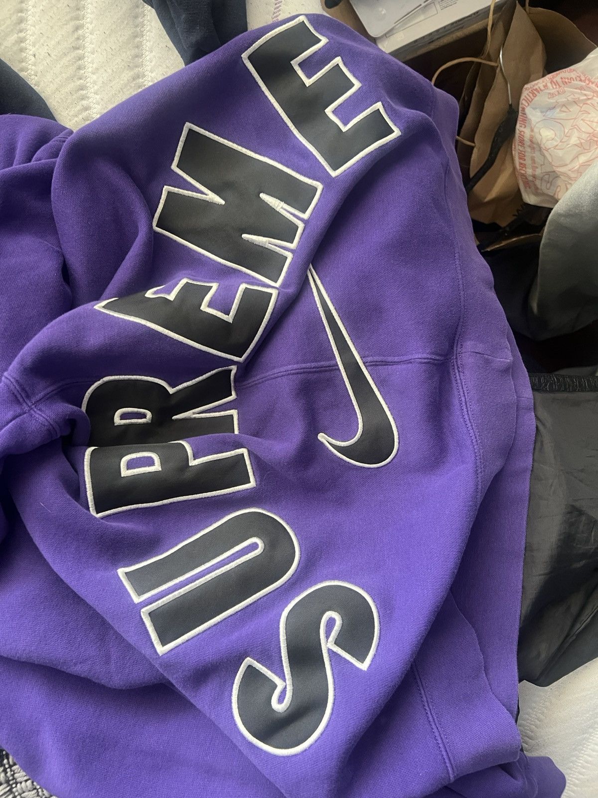 Nike × Supreme Supreme x Nike Collab Crewneck Size US XL / EU 56 / 4 - 3 Thumbnail