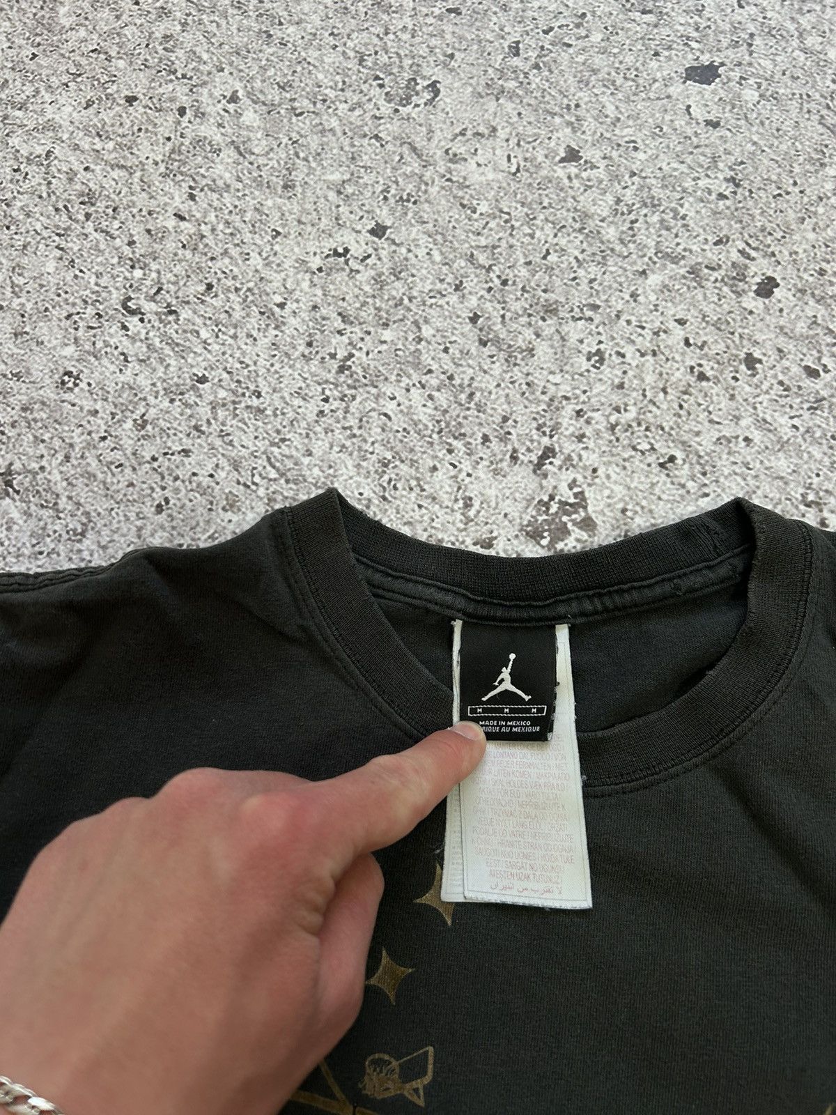 Jordan Brand × Nike × Vintage Vintage 90’s Nike Jordan 23 Logo Retro Rare T-Shirt Y2K Hype Size US M / EU 48-50 / 2 - 10 Thumbnail