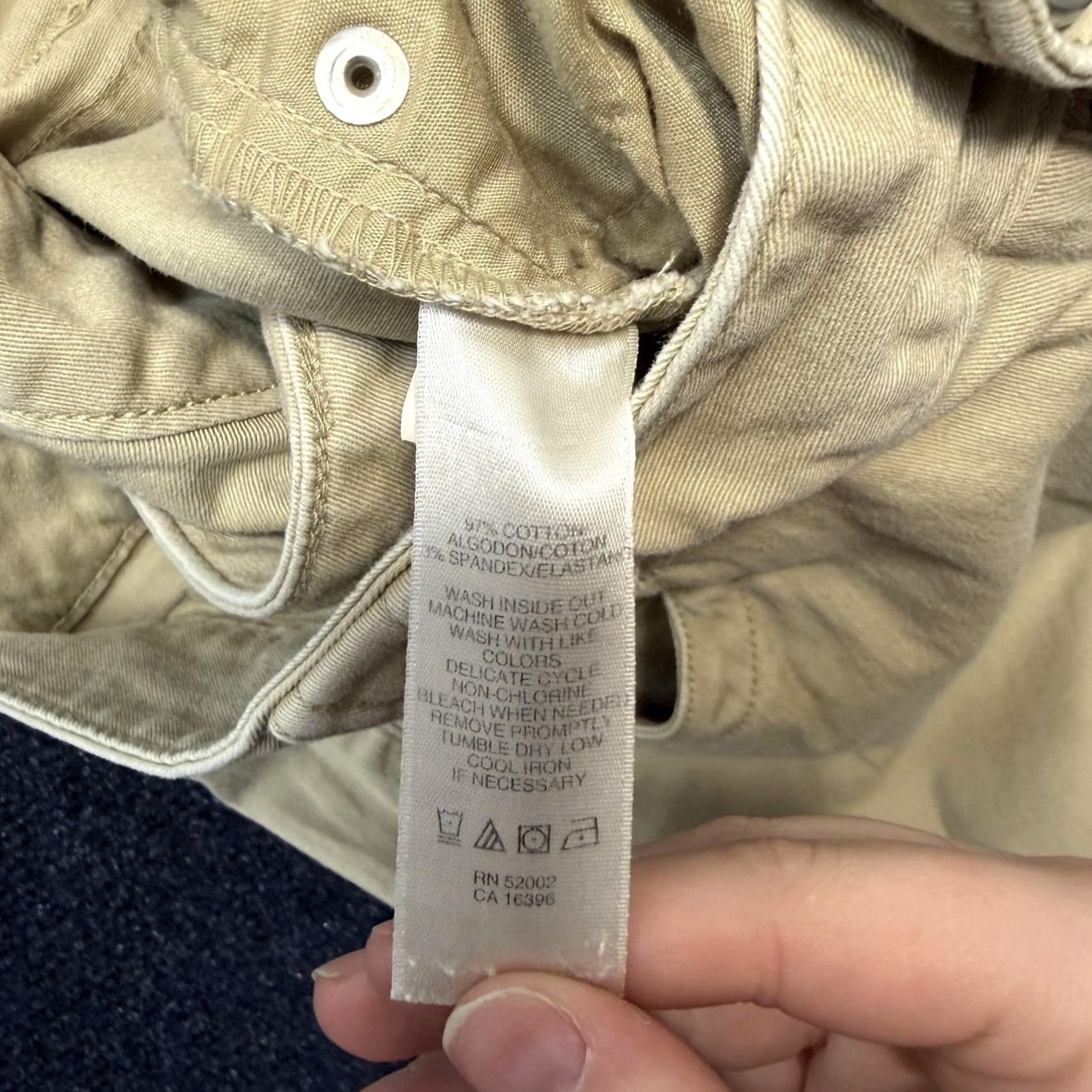 DKNY DKNY Jeans Cargo Capri Pants Womens 6 Beige Twill Stretch Pockets Casual Summer Size 28" / US 6 / IT 42 - 6 Thumbnail